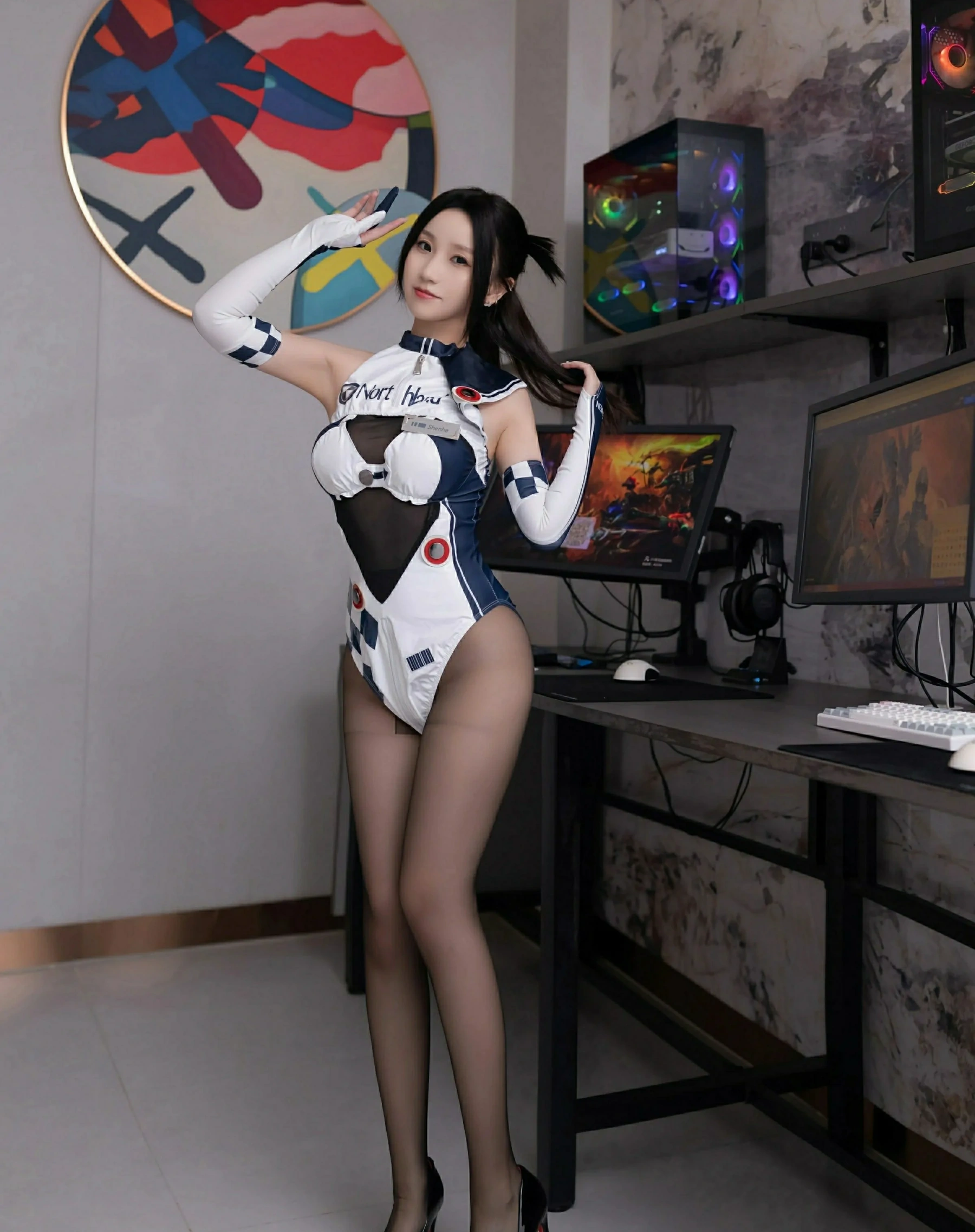  秀人网 No.10723 杏子Yada [72P]第2张