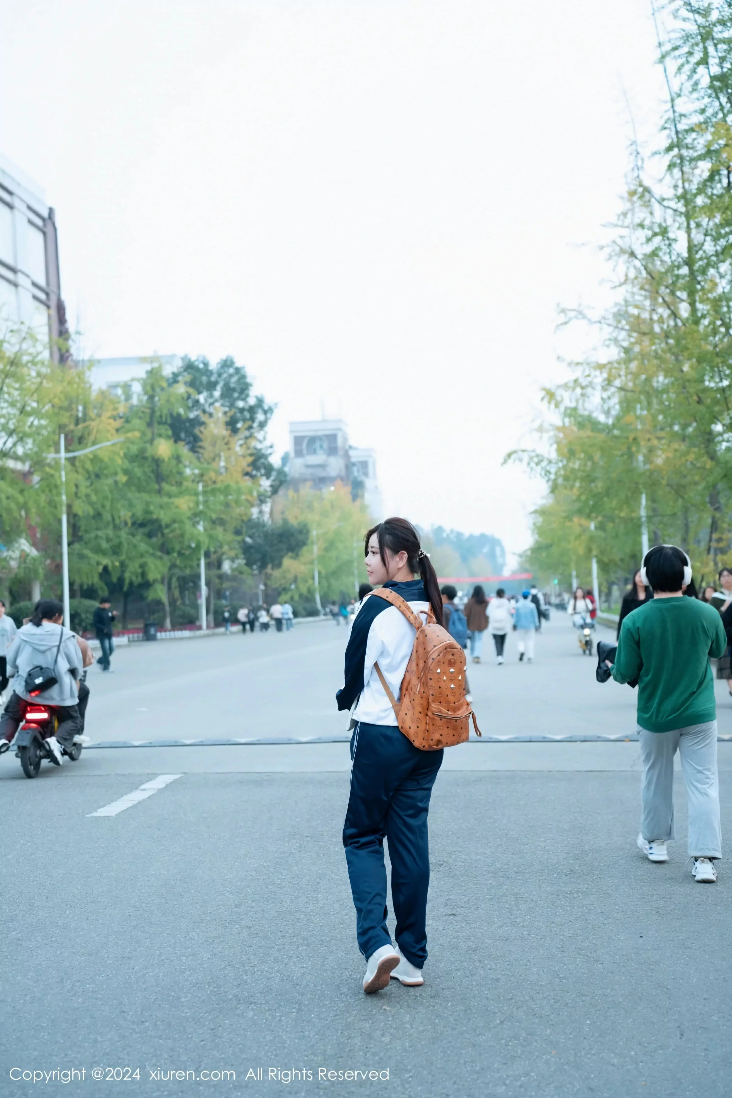  XiuRen 秀人 No.8122 王婉悠Queen [85P]第1张