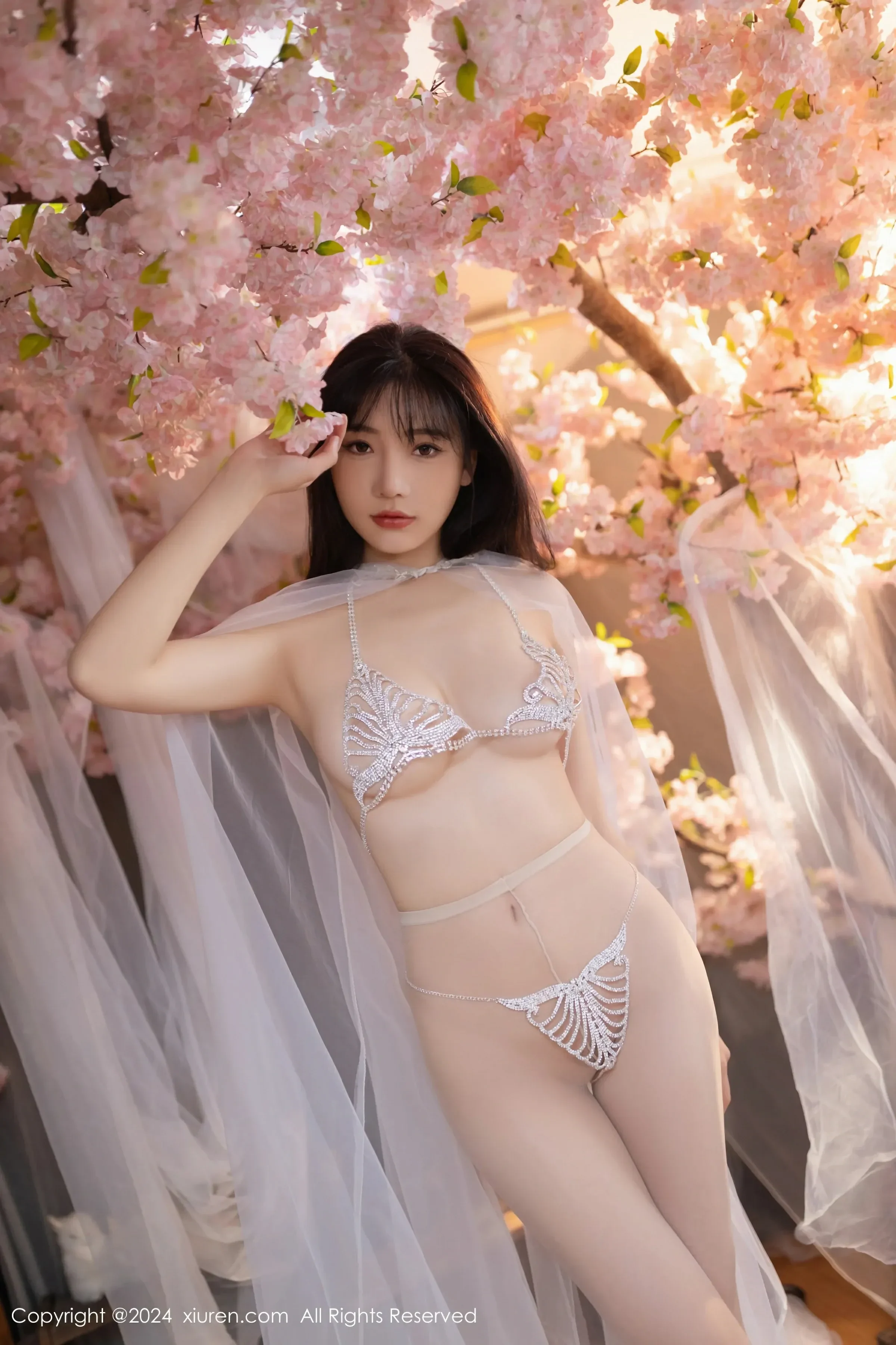  XiuRen 秀人 No.8807 陆萱萱 [80P]第3张