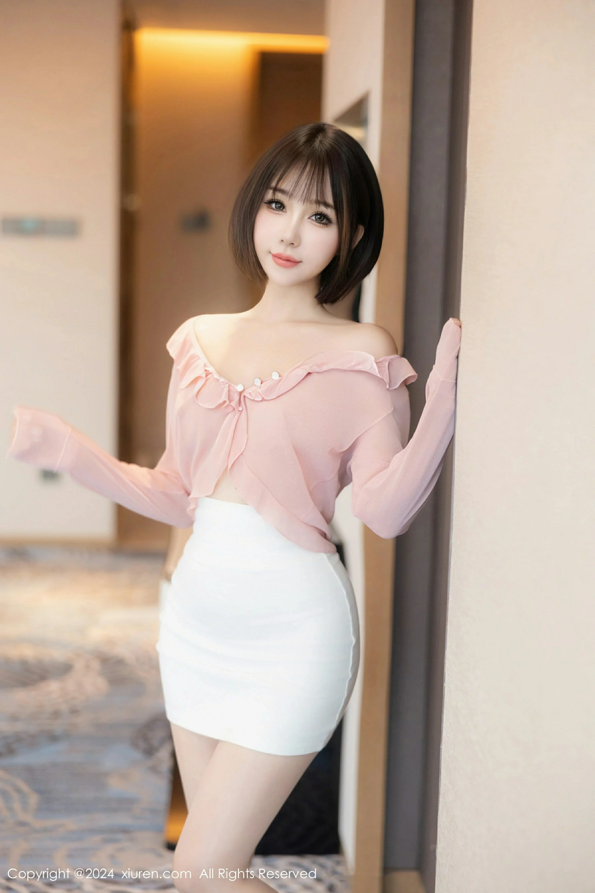  XiuRen 秀人 No.9273 波巧酱 [79P]第2张