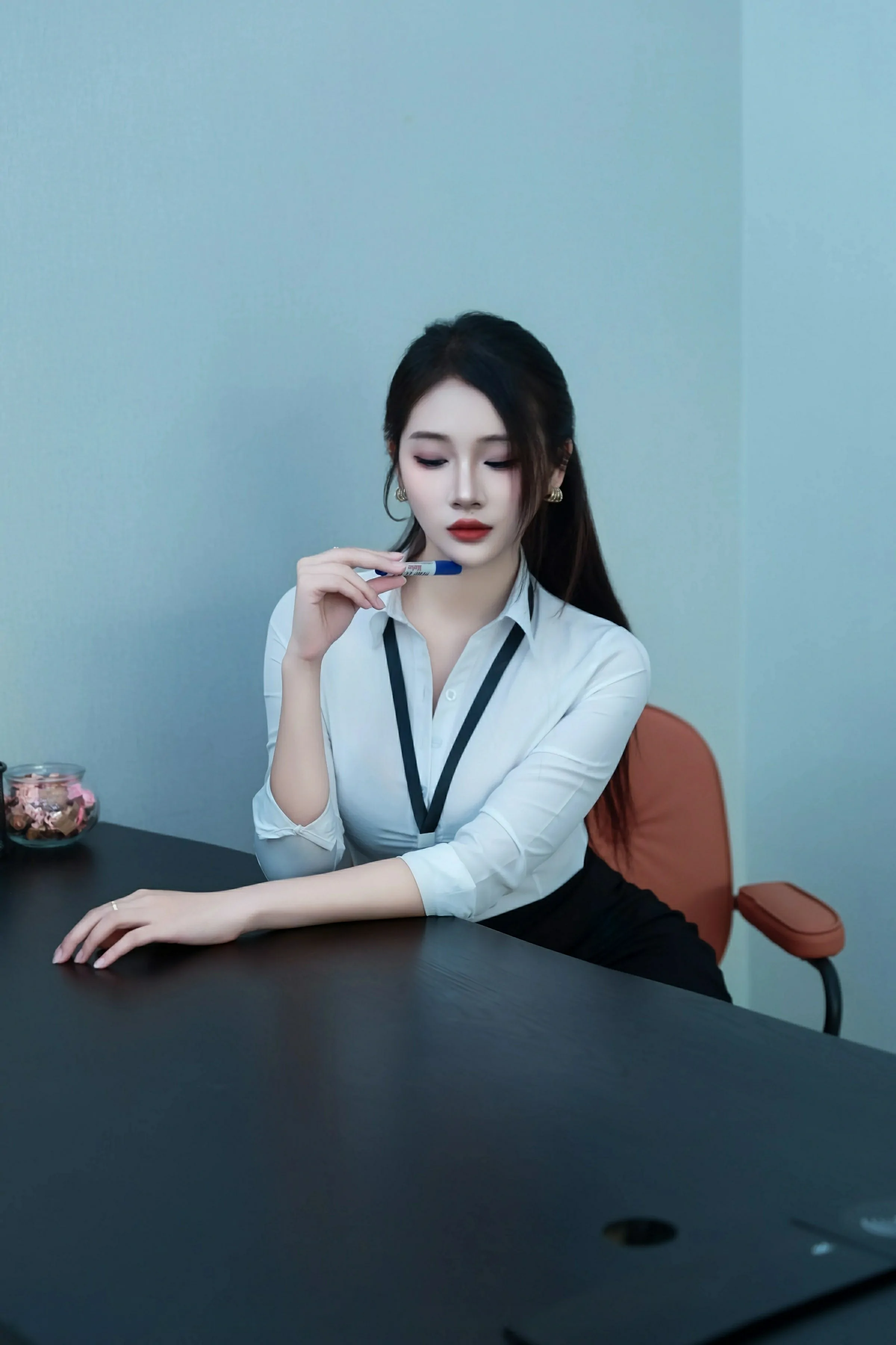  秀人网 No.10406 南乔 [103P]第1张