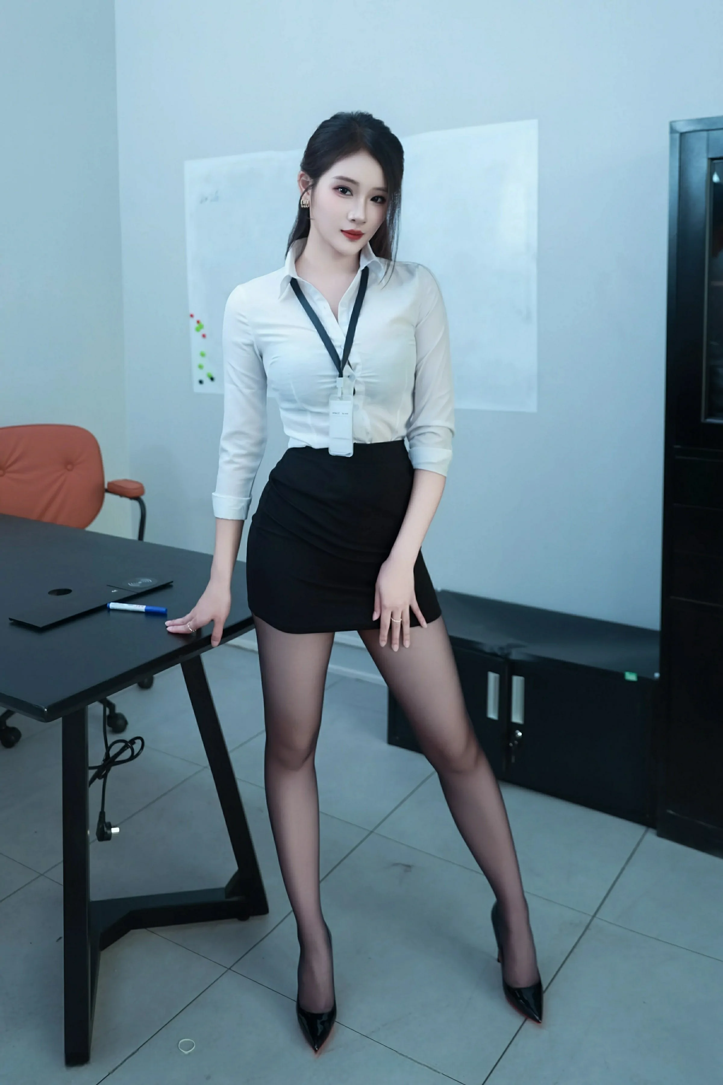  秀人网 No.10406 南乔 [103P]第4张