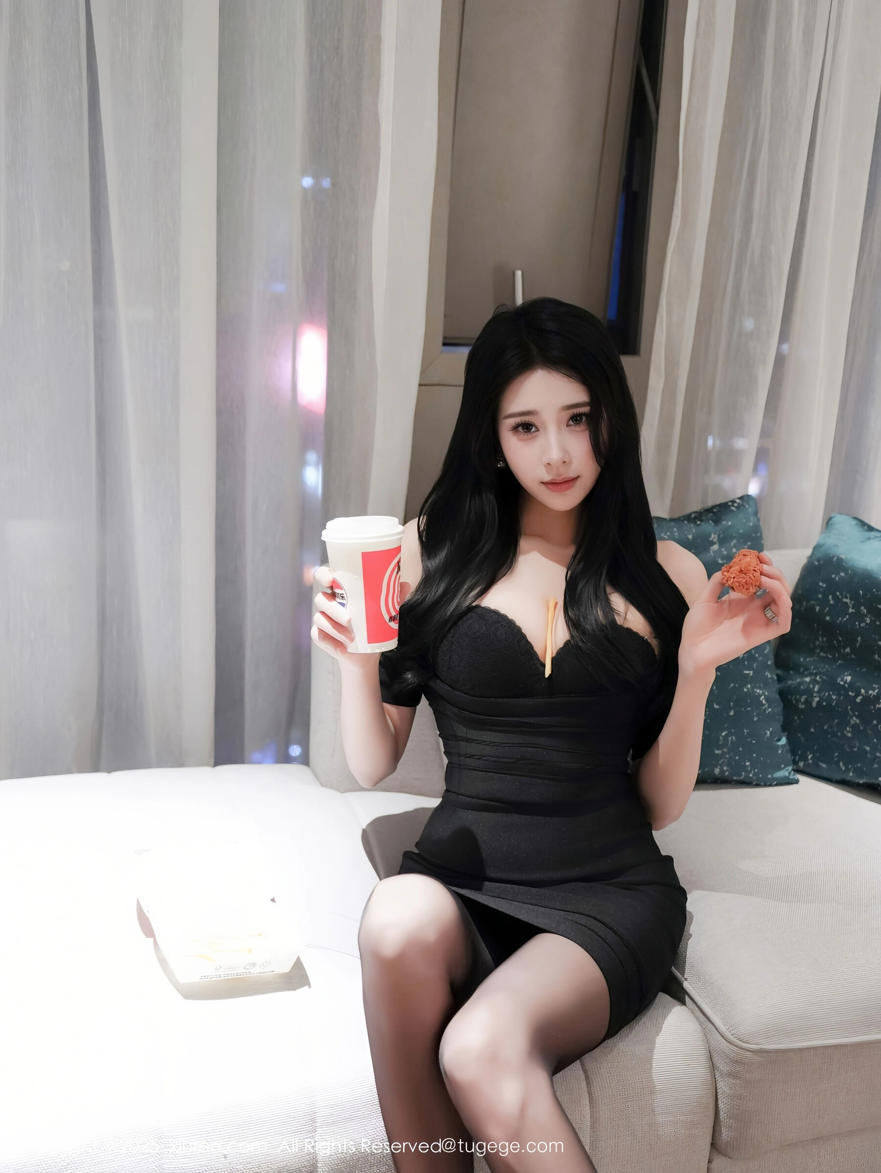  秀人网 椰汁糯米姬 Vol.10942 [53P]第3张