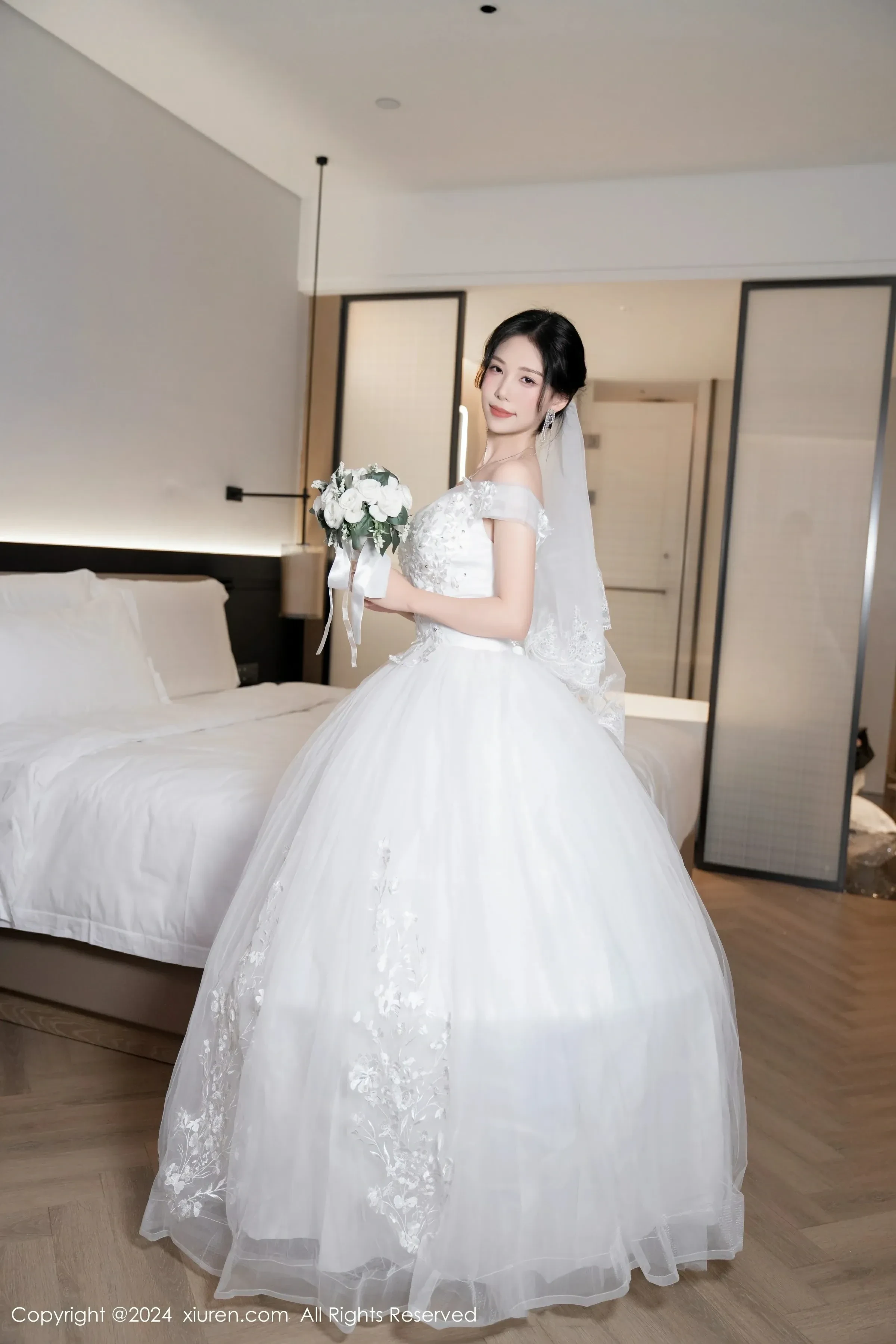  XiuRen 秀人 No.8998 利世 [100P]第3张