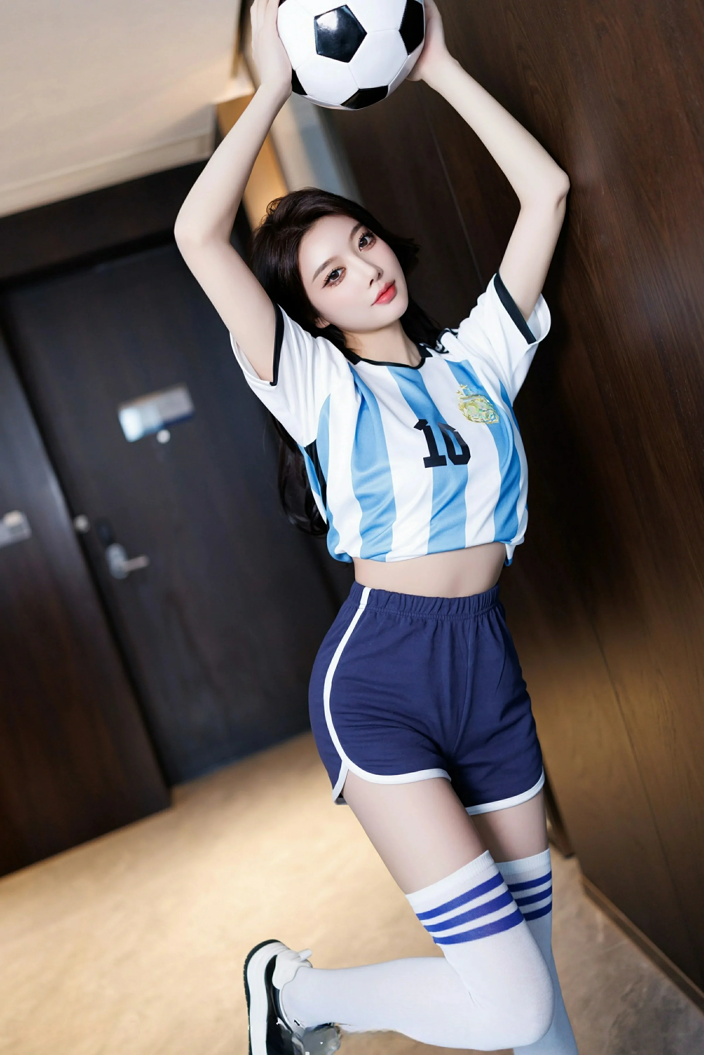  XiuRen 秀人 No.9706 杨晨晨Yome [99P]第1张