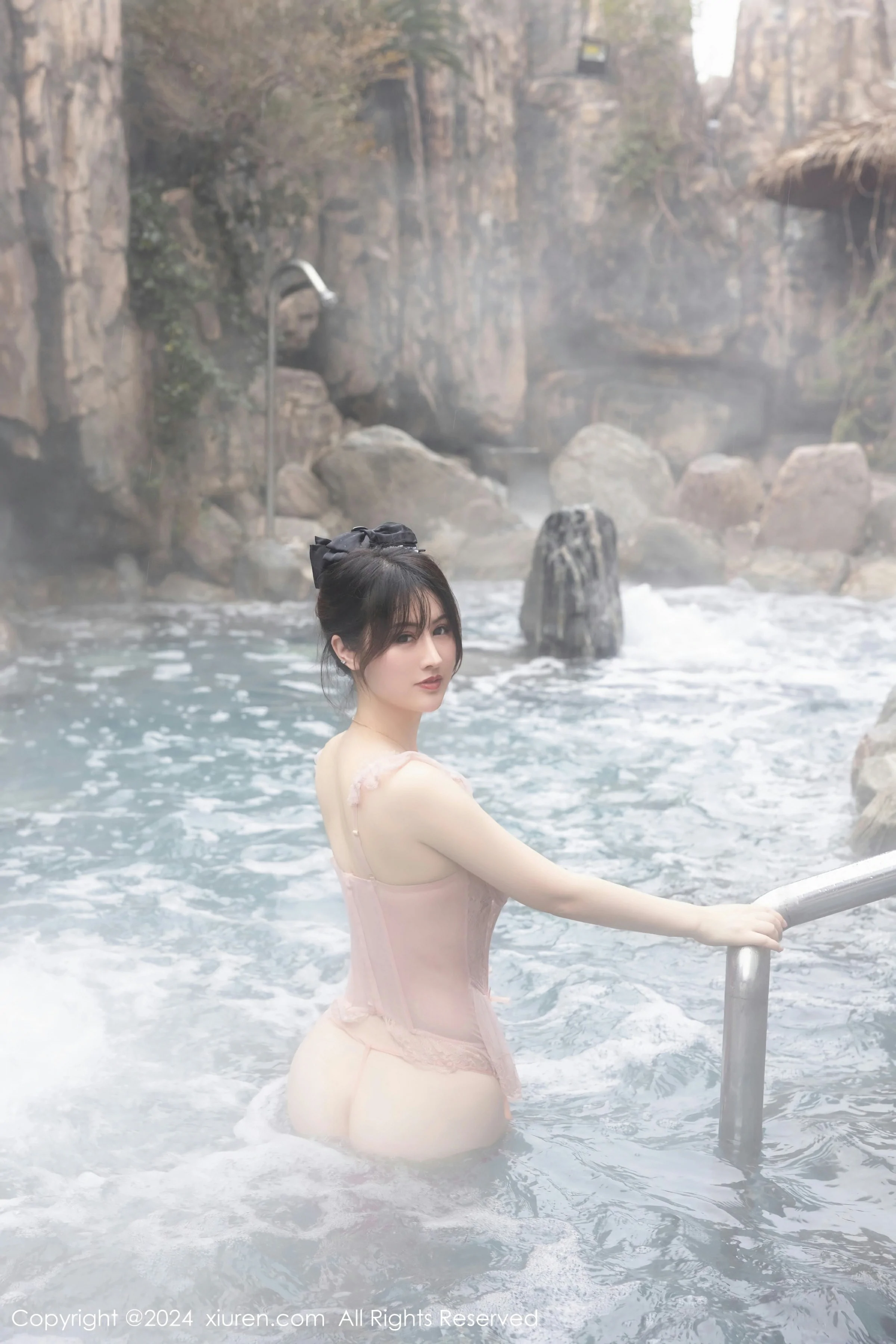  XiuRen 秀人 No.8039 诗诗kiki [84P]第1张