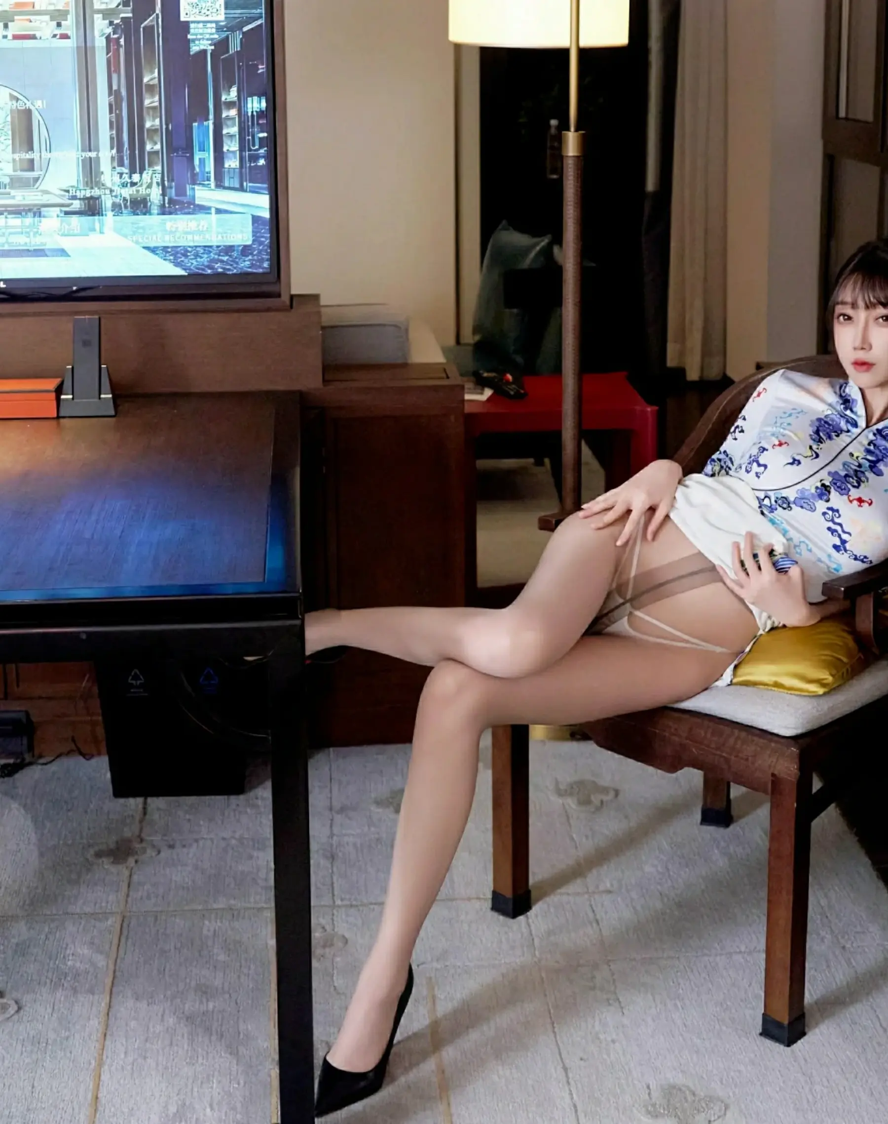  秀人网 No.10741 玥儿玥er [75P]第14张