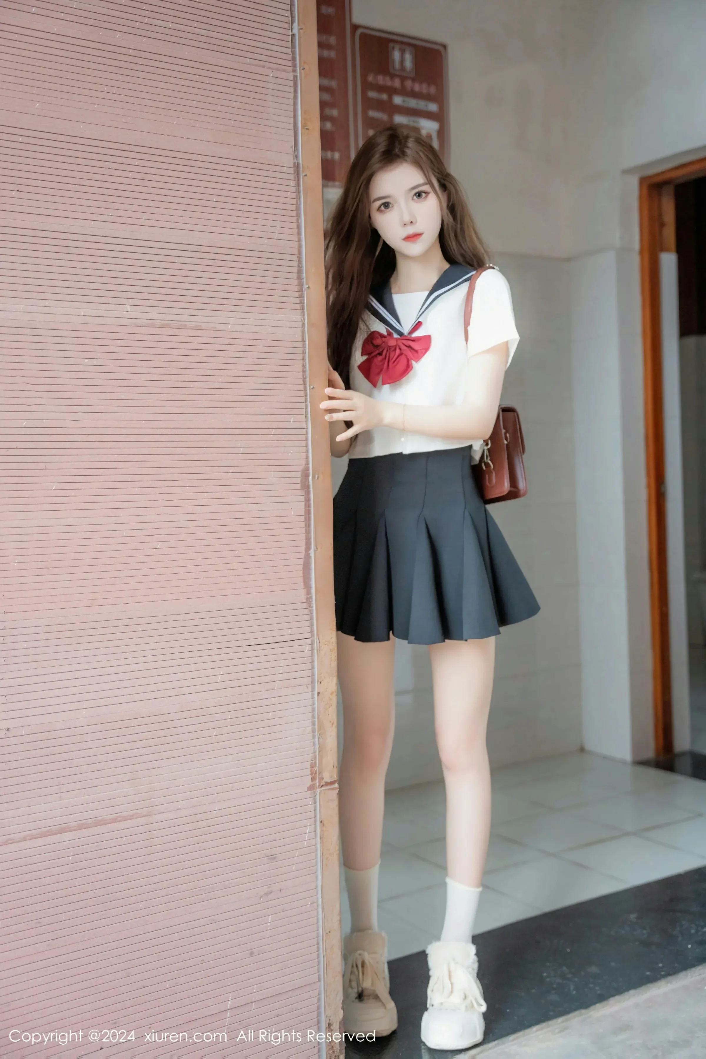  XiuRen 秀人 No.8948 拍黄瓜girl 新人模特 [81P]第8张
