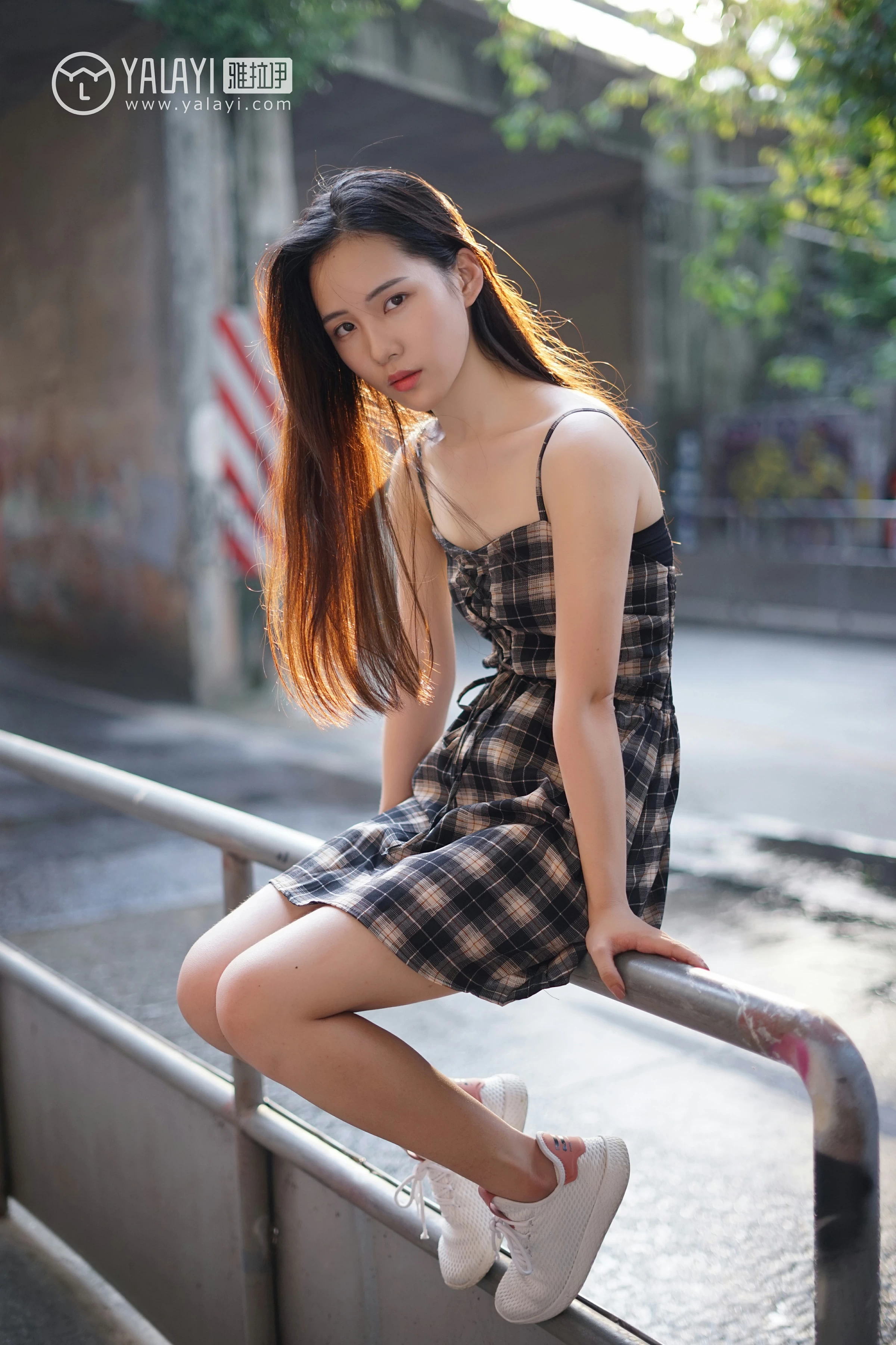 [YALAYI雅拉伊]NO.029 纯粹之心 卡柔 透视蕾丝上衣加吊带连衣裙性感私房写真集第14张