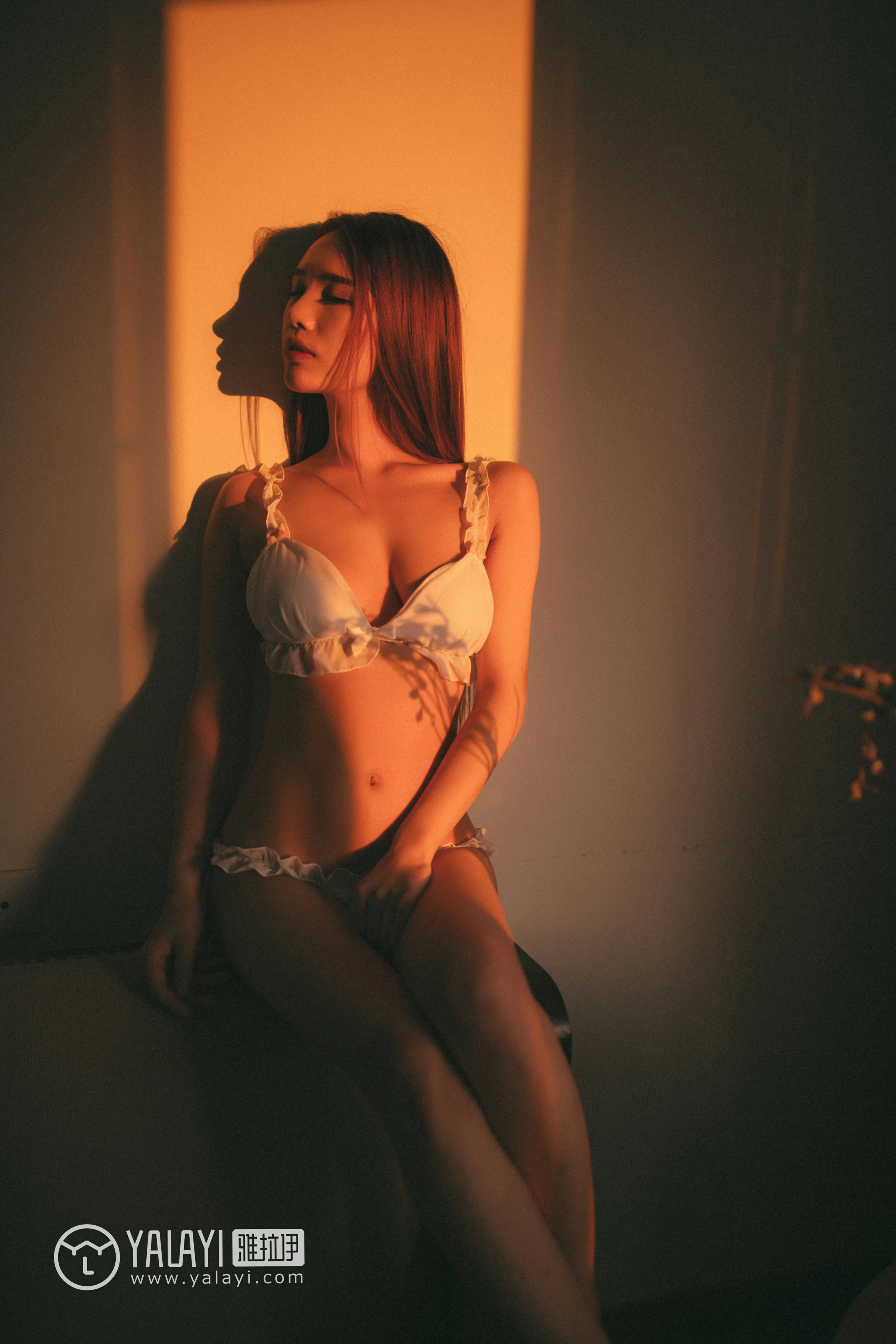 [YALAYI雅拉伊]NO.047 夕 李颖惠惠 白色内衣加蕾丝内裤性感私房写真集第13张
