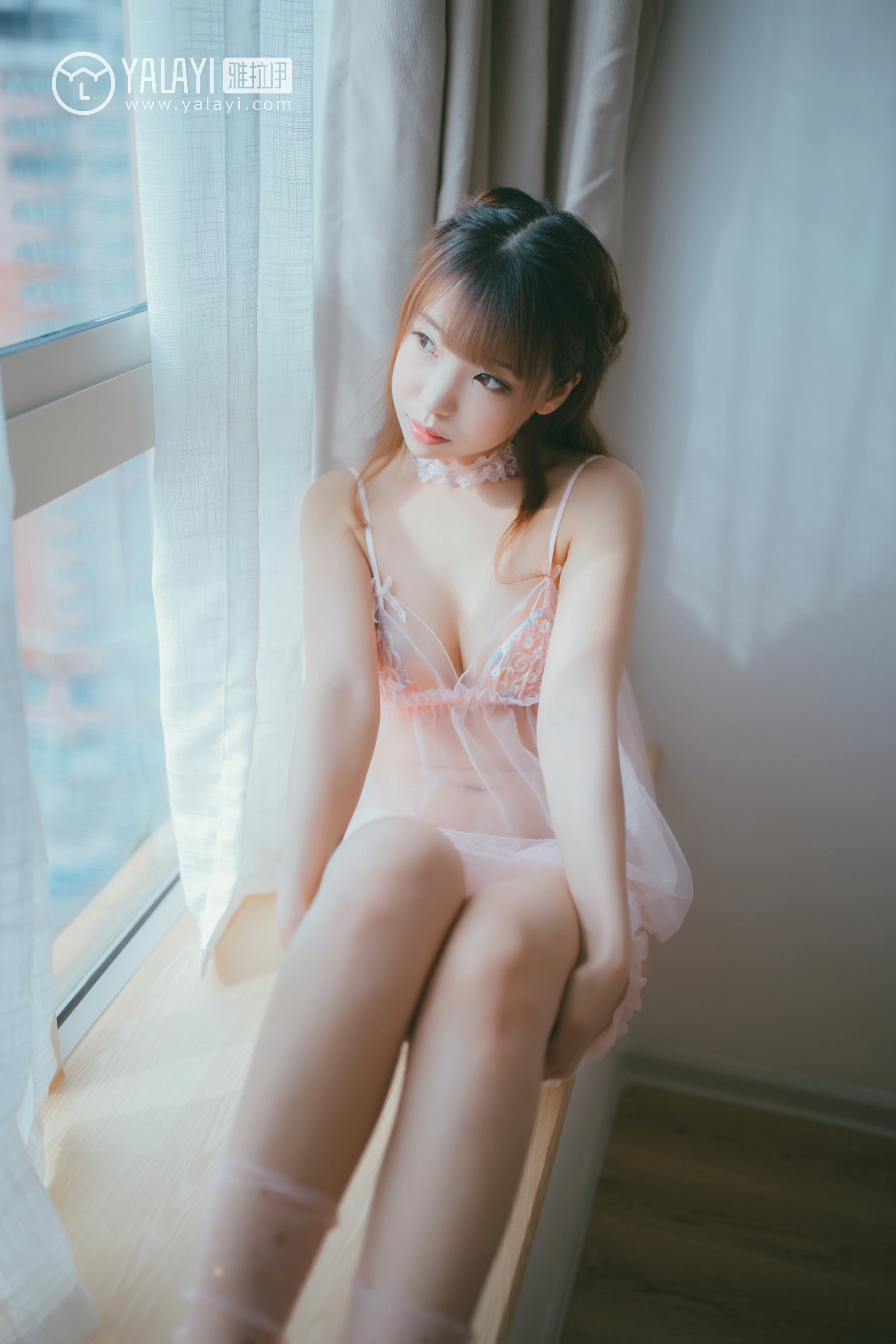 [YALAYI雅拉伊]NO.067 无痕 水花儿 粉色透视情趣内衣性感私房写真集第2张