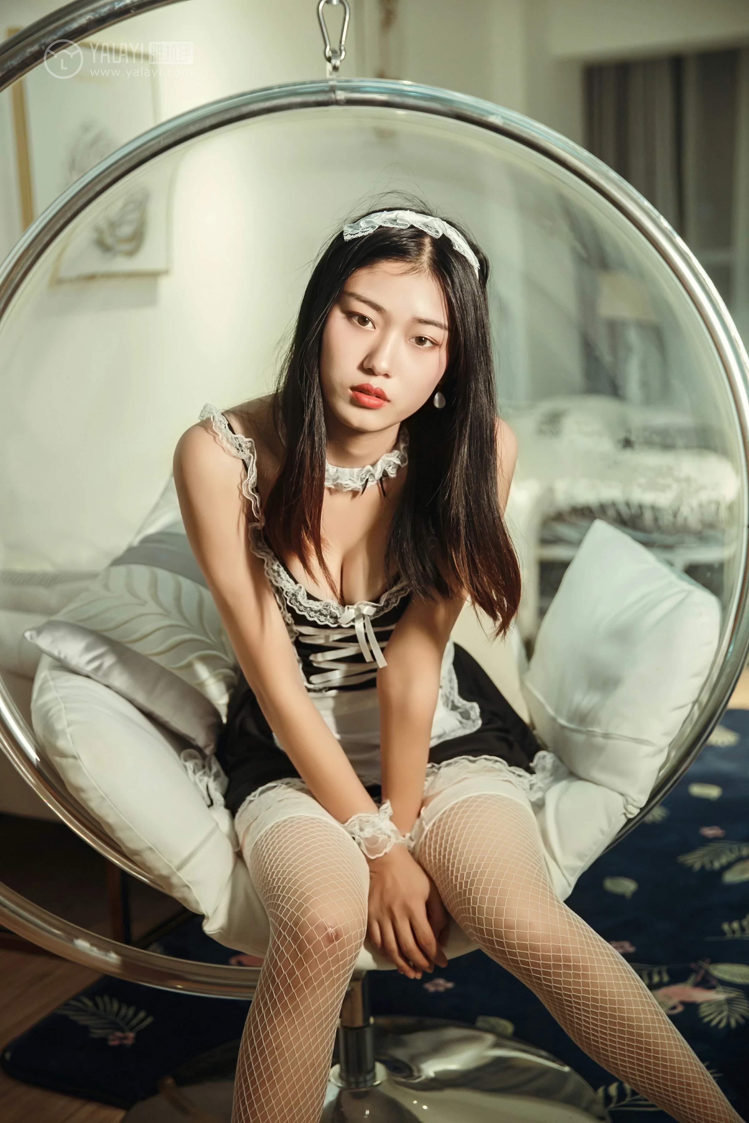 [YALAYI雅拉伊]NO.125 兔儿御姐 和风 性感女仆制服加白色情趣渔网袜私房写真集第10张