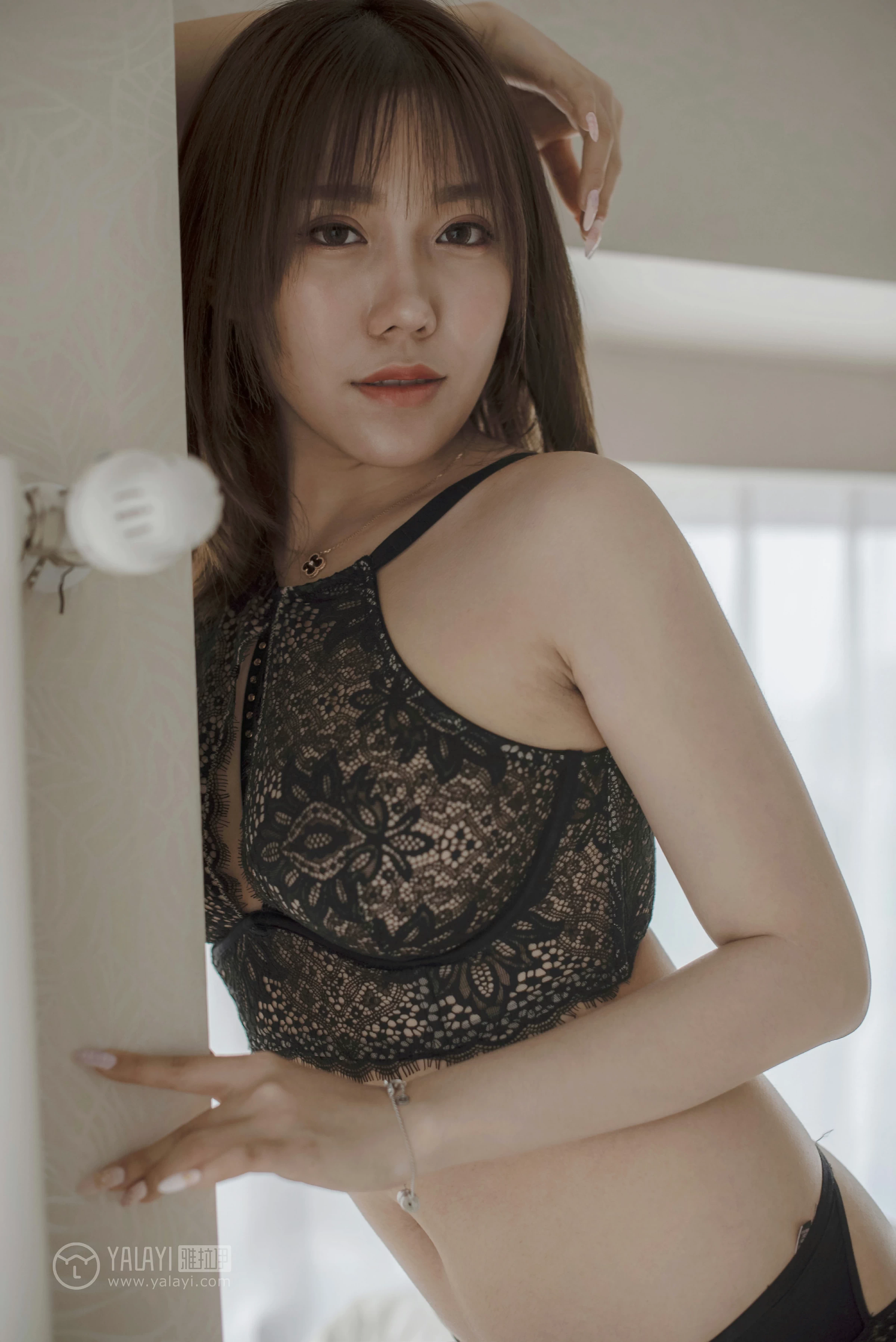 [YALAYI雅拉伊]NO.145 花心 陈奕菲 黑色透视镂空情趣内衣性感私房写真集第11张