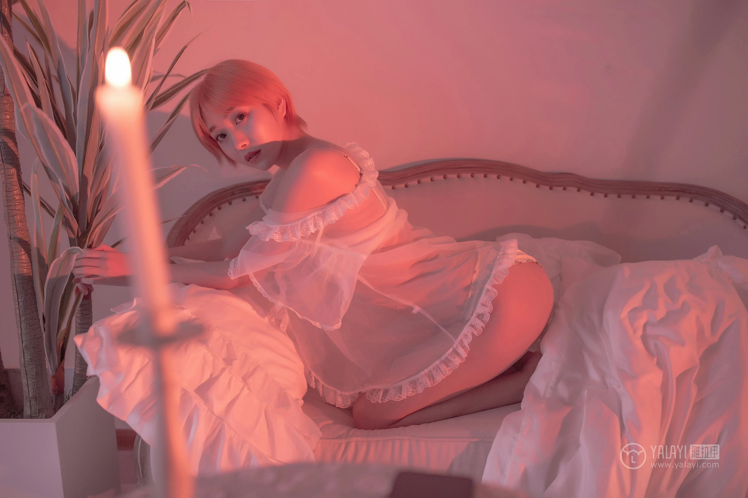 [YALAYI雅拉伊]NO.162 轻奢主义 静静 白色蕾丝情趣内衣加白色丝袜美腿性感私房写真集第19张