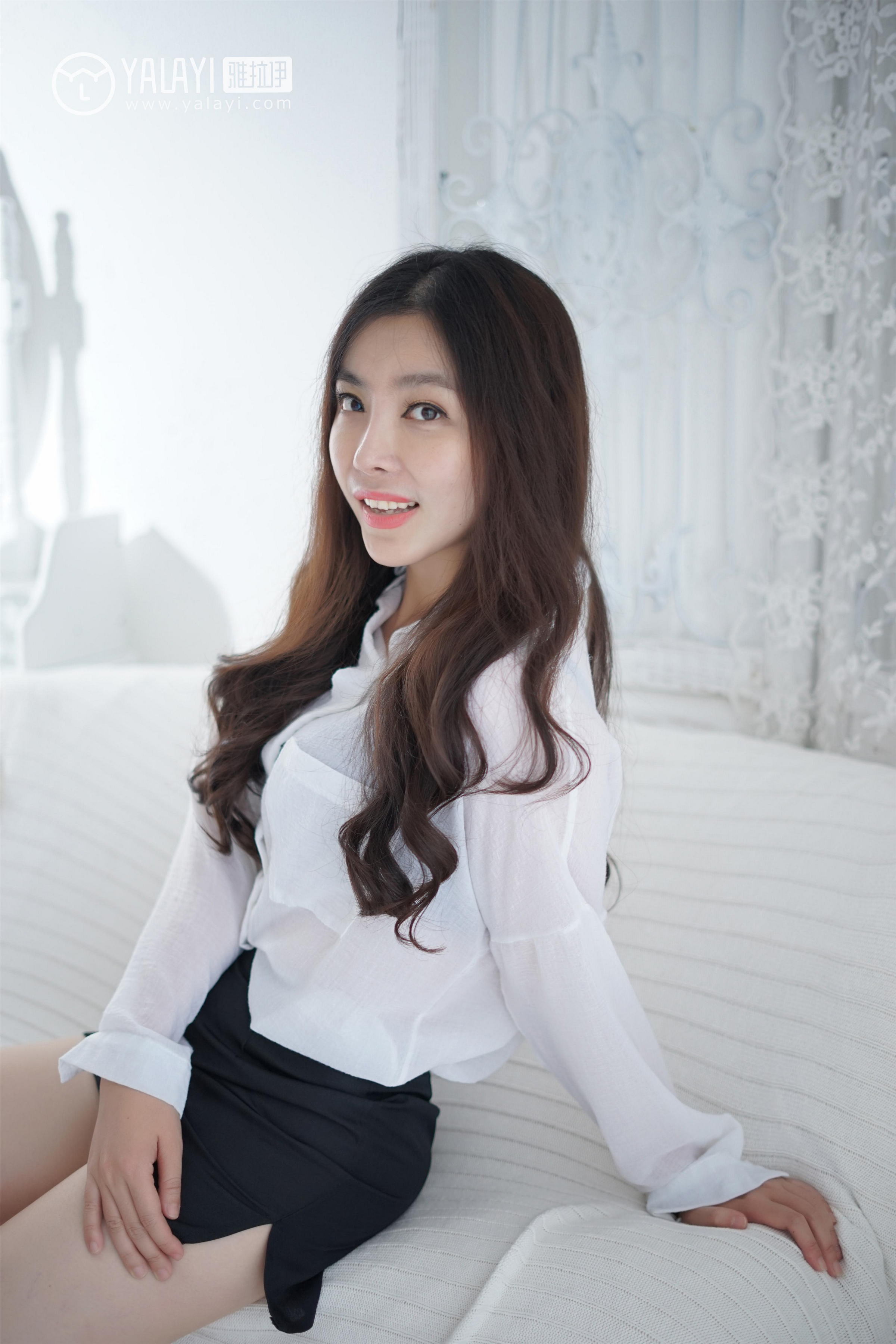 [YALAYI雅拉伊]NO.012 韵味美腿丽人 沈紫云 白色透视衬衫加黑色短裙性感私房写真集第5张