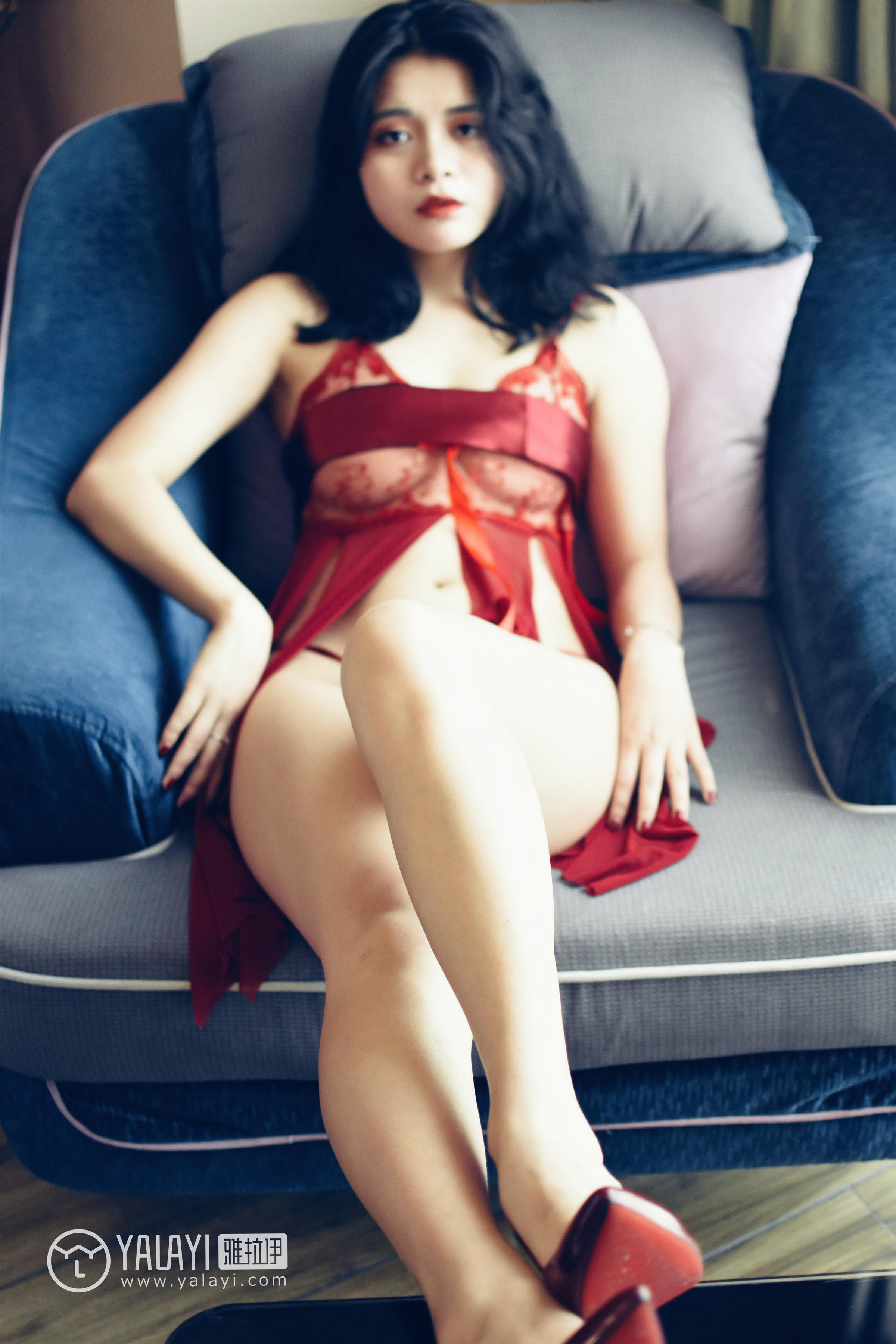 [YALAYI雅拉伊]NO.014 心蕊的红色睡袍 米心蕊 红色透视情趣睡衣性感私房写真集第7张