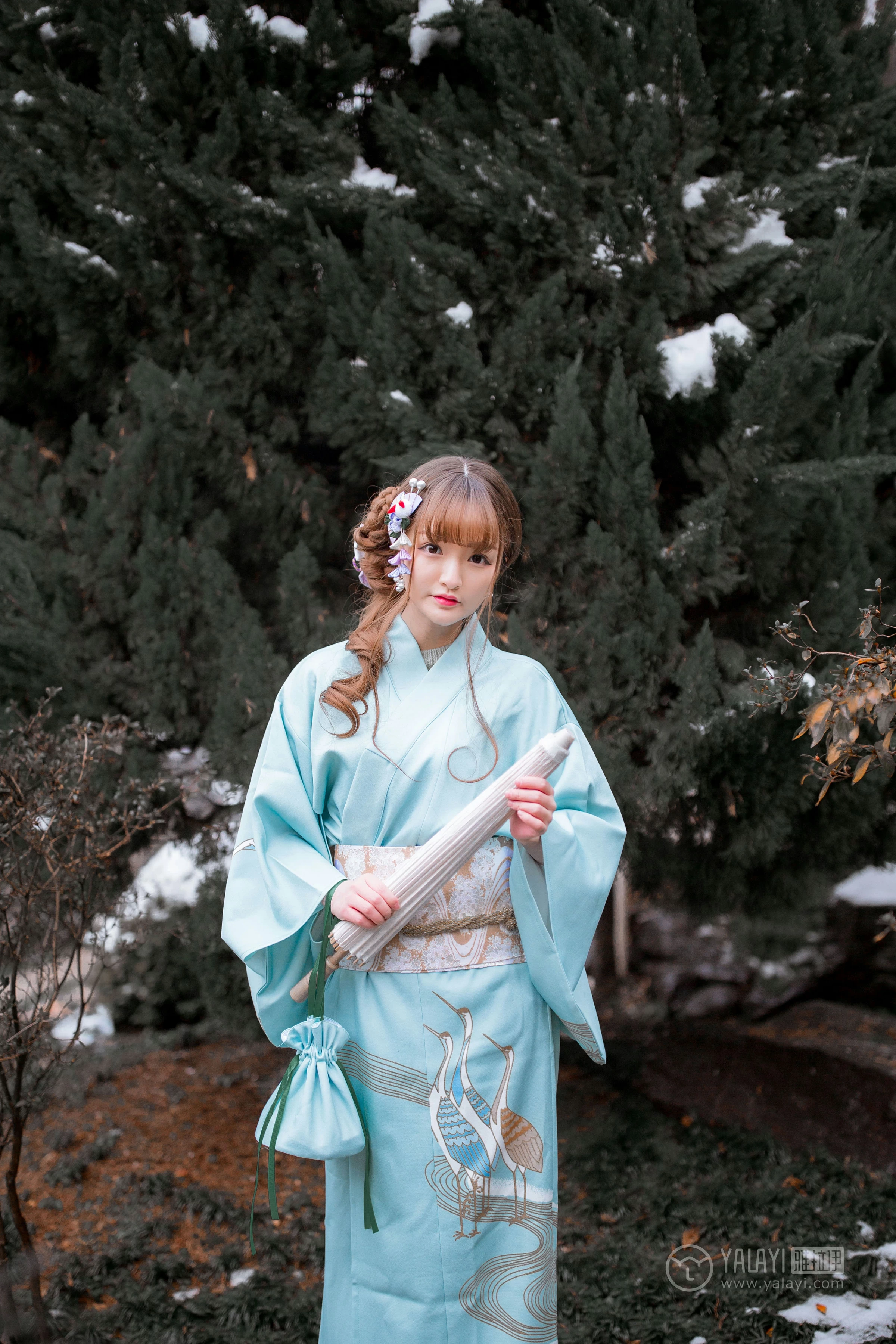 [YALAYI雅拉伊]No.192 赏雪 团团 淡蓝色和服性感私房写真集第12张