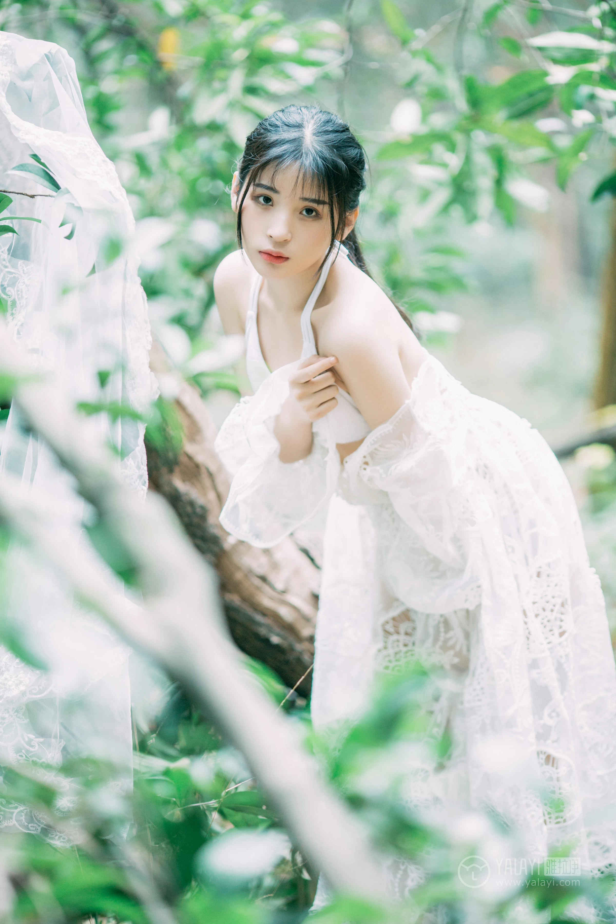 [YALAYI雅拉伊]No.194 仙乐飘飘 阿惜 白色透视镂空连衣裙加白色内衣性感私房写真集第16张