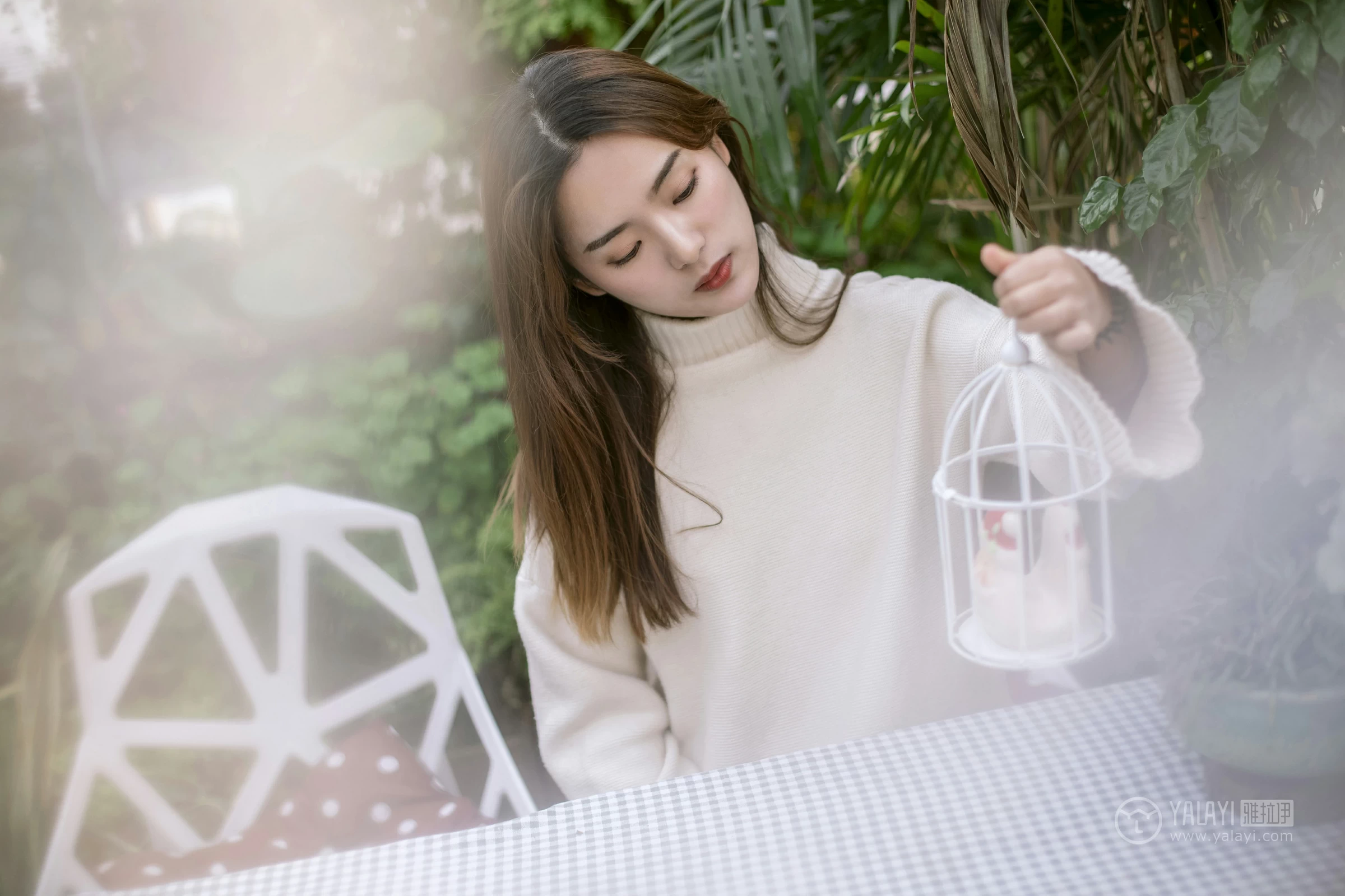 [YALAYI雅拉伊]No.209 温柔的你 白日梦 白色连身毛衣清新私房写真集第2张