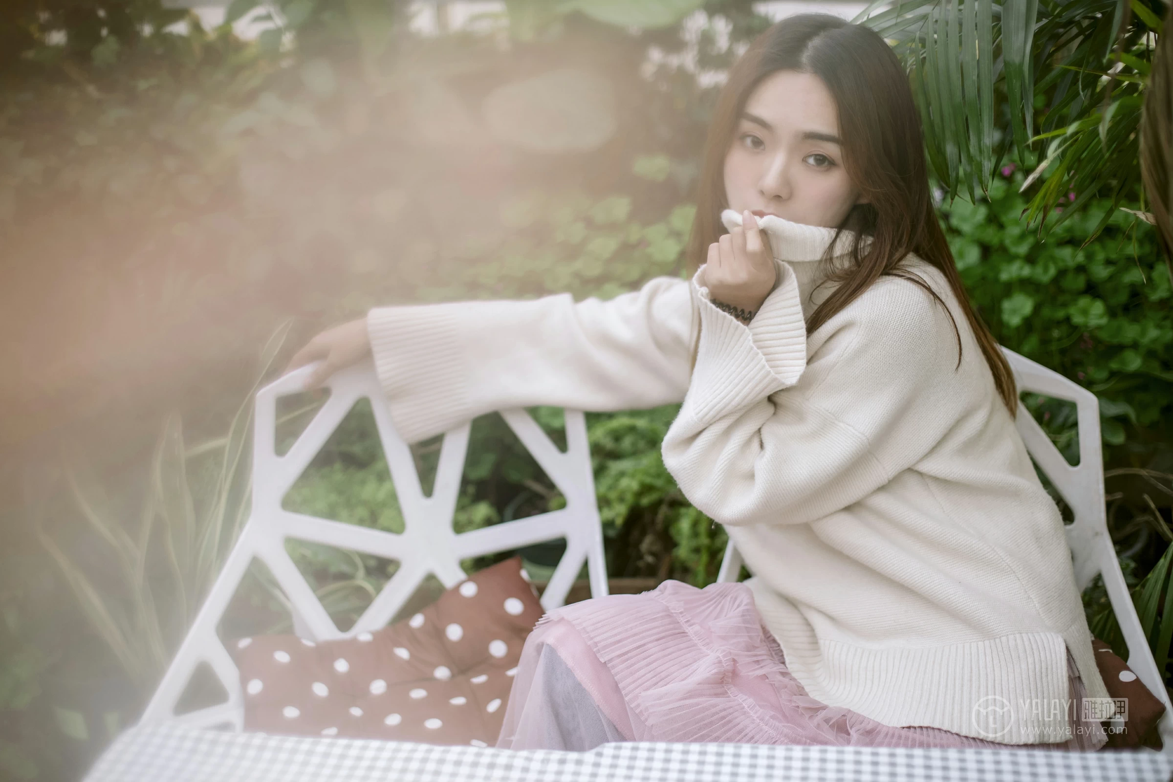 [YALAYI雅拉伊]No.209 温柔的你 白日梦 白色连身毛衣清新私房写真集第5张