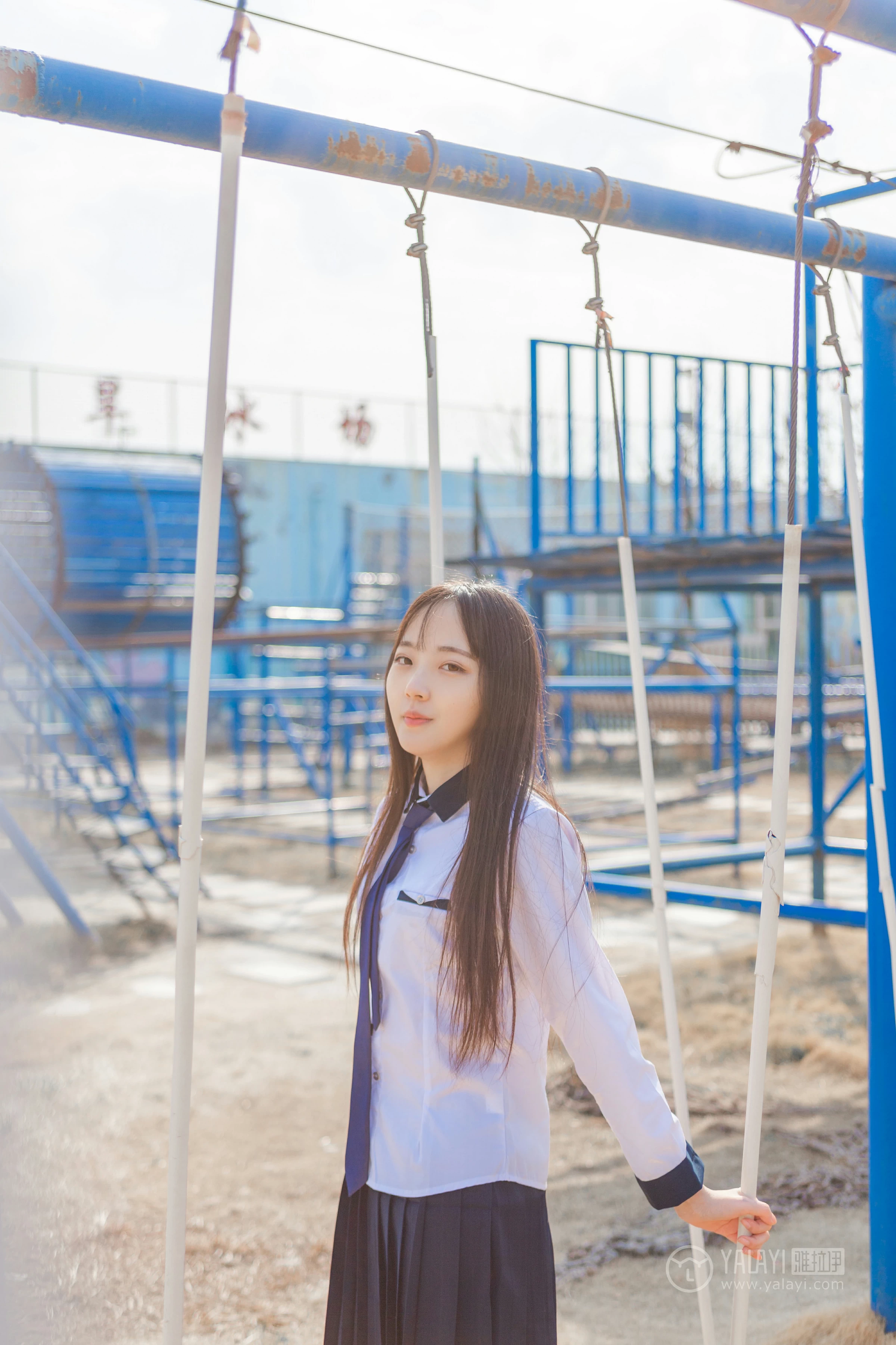 [YALAYI雅拉伊]No.229 小清新 文慧慧 日本高中女生制服与短裙加黑色丝袜美腿性感私房写真集第12张