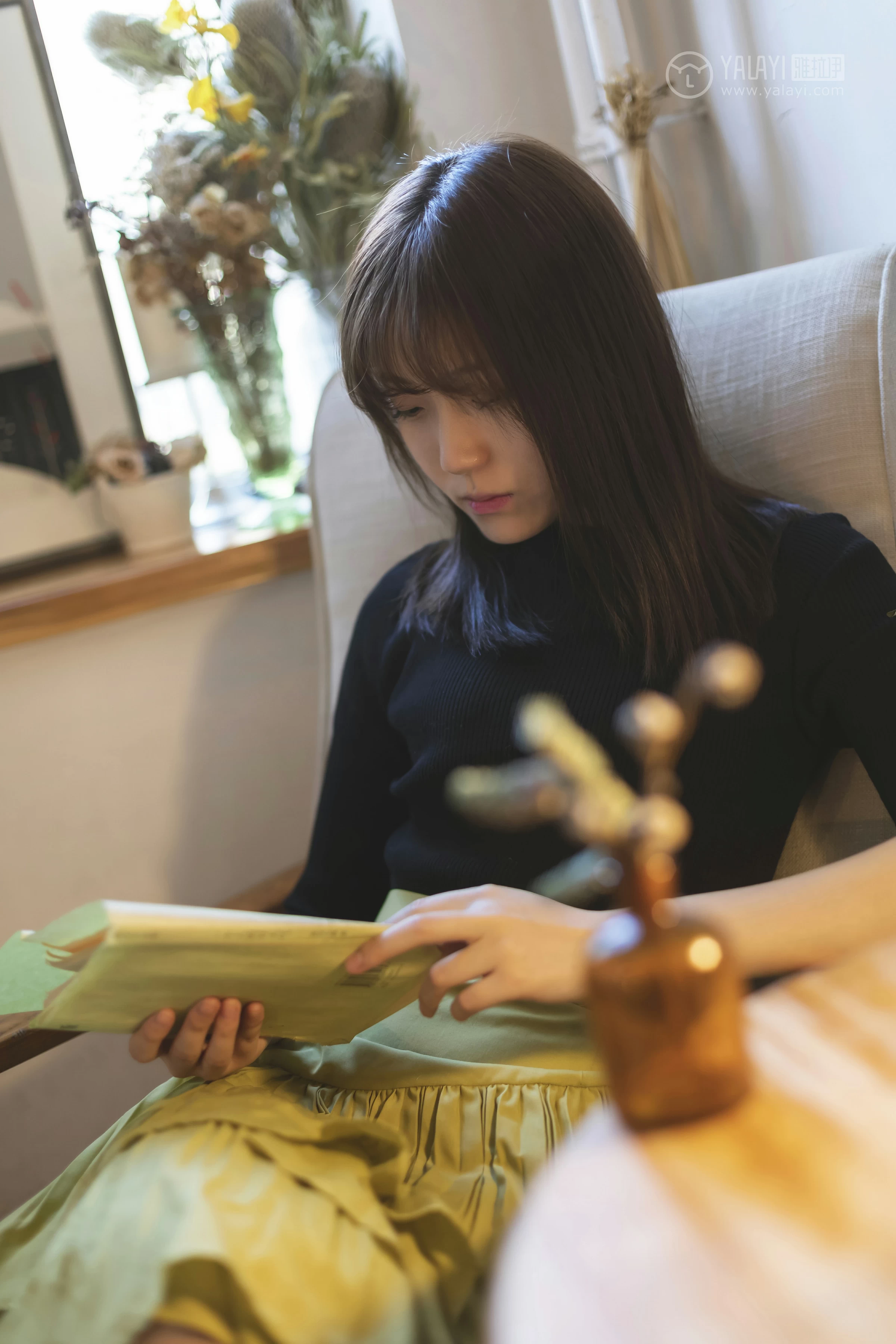 [YALAYI雅拉伊]No.265 旧情 刘开心 黑色紧身上衣加橙色短裙性感私房写真集第9张