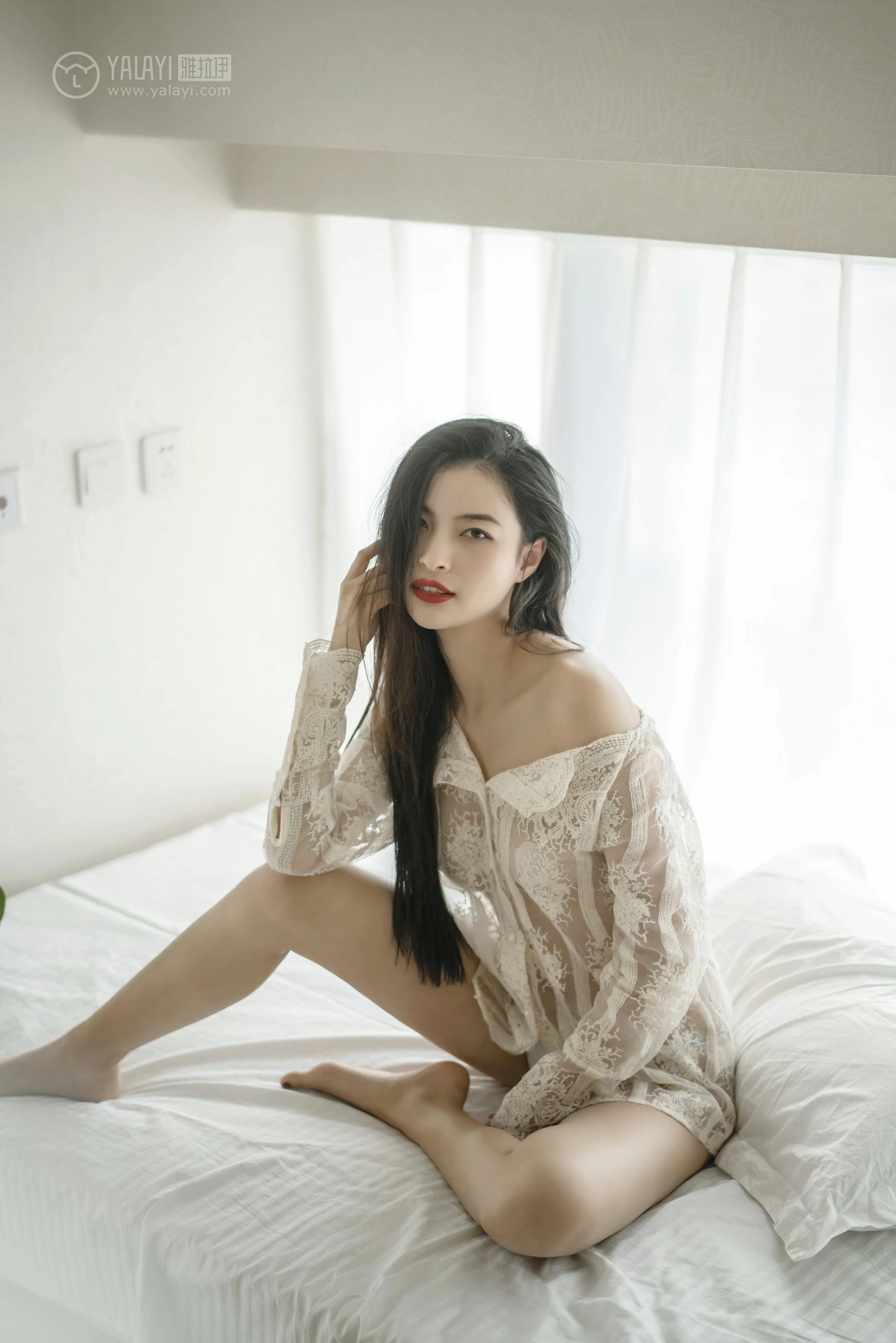 [YALAYI雅拉伊]No.280 盛夏的果实 小竹 情趣透视镂空衬衫加白色内衣性感私房写真集第4张