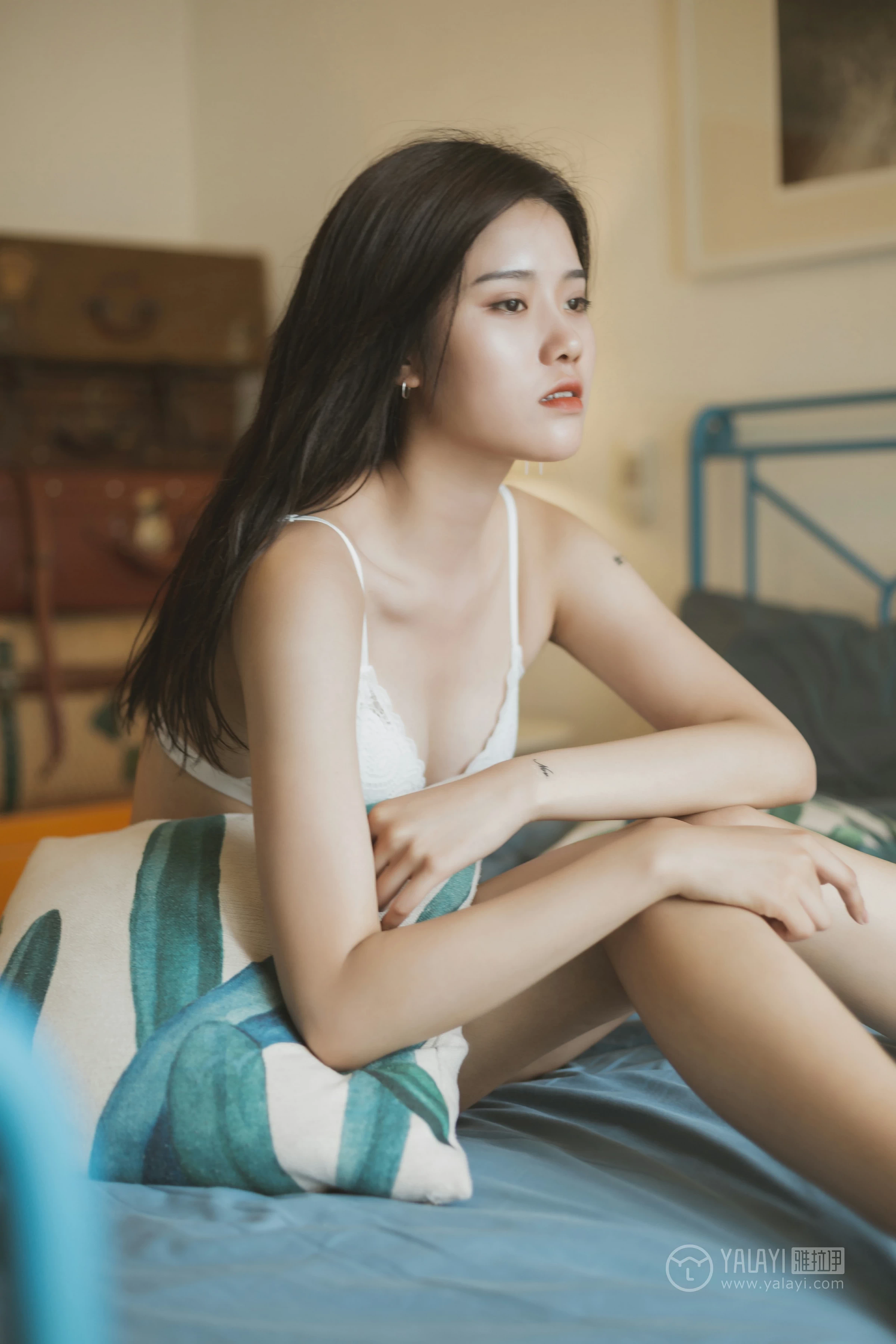 [YALAYI雅拉伊]No.344 情绪断片 荔子 白色蕾丝内衣性感私房写真集第3张