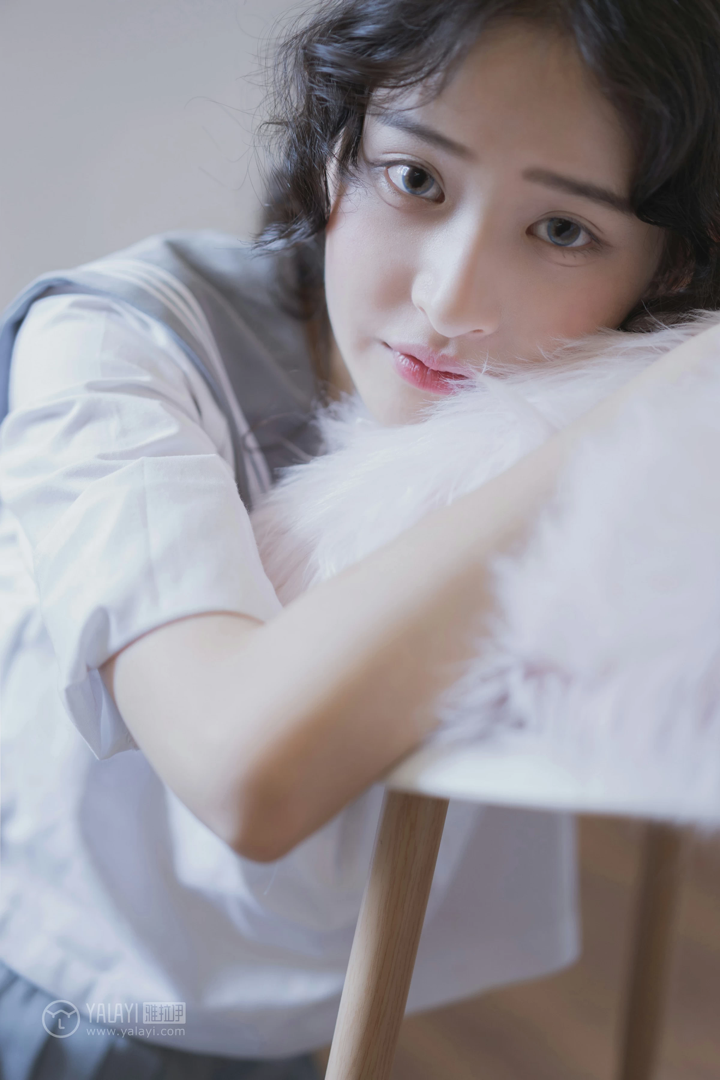 [YALAYI雅拉伊]No.349 清纯学生妹 西子 高中女生制服与短裙性感私房写真集第16张