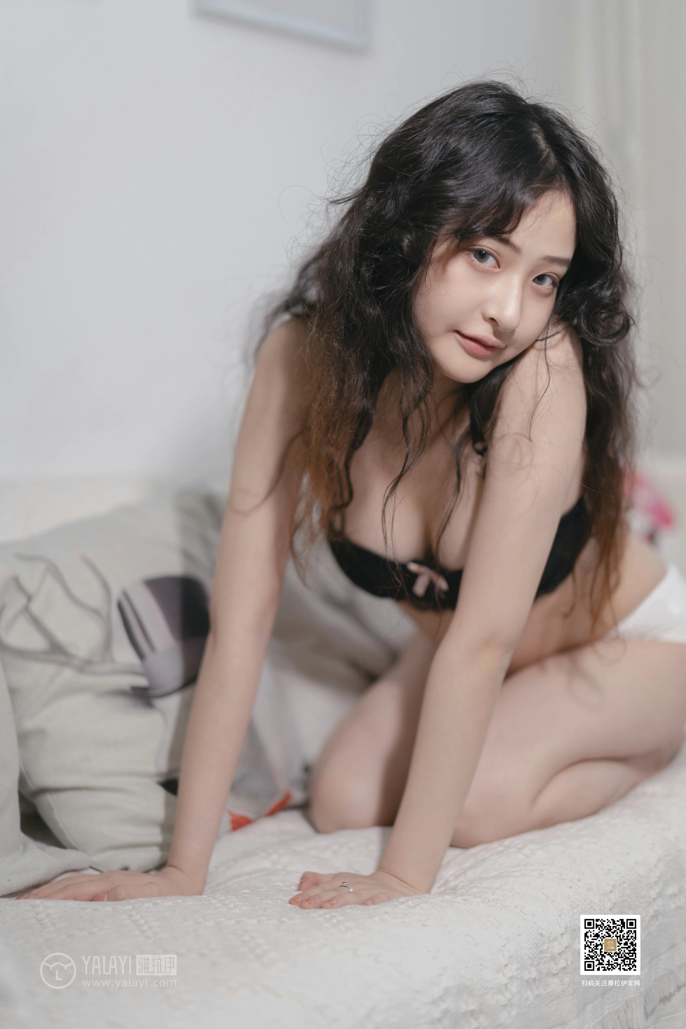 [YALAYI雅拉伊]No.370 萌宠 西子 黑色蕾丝内衣性感私房写真集第6张
