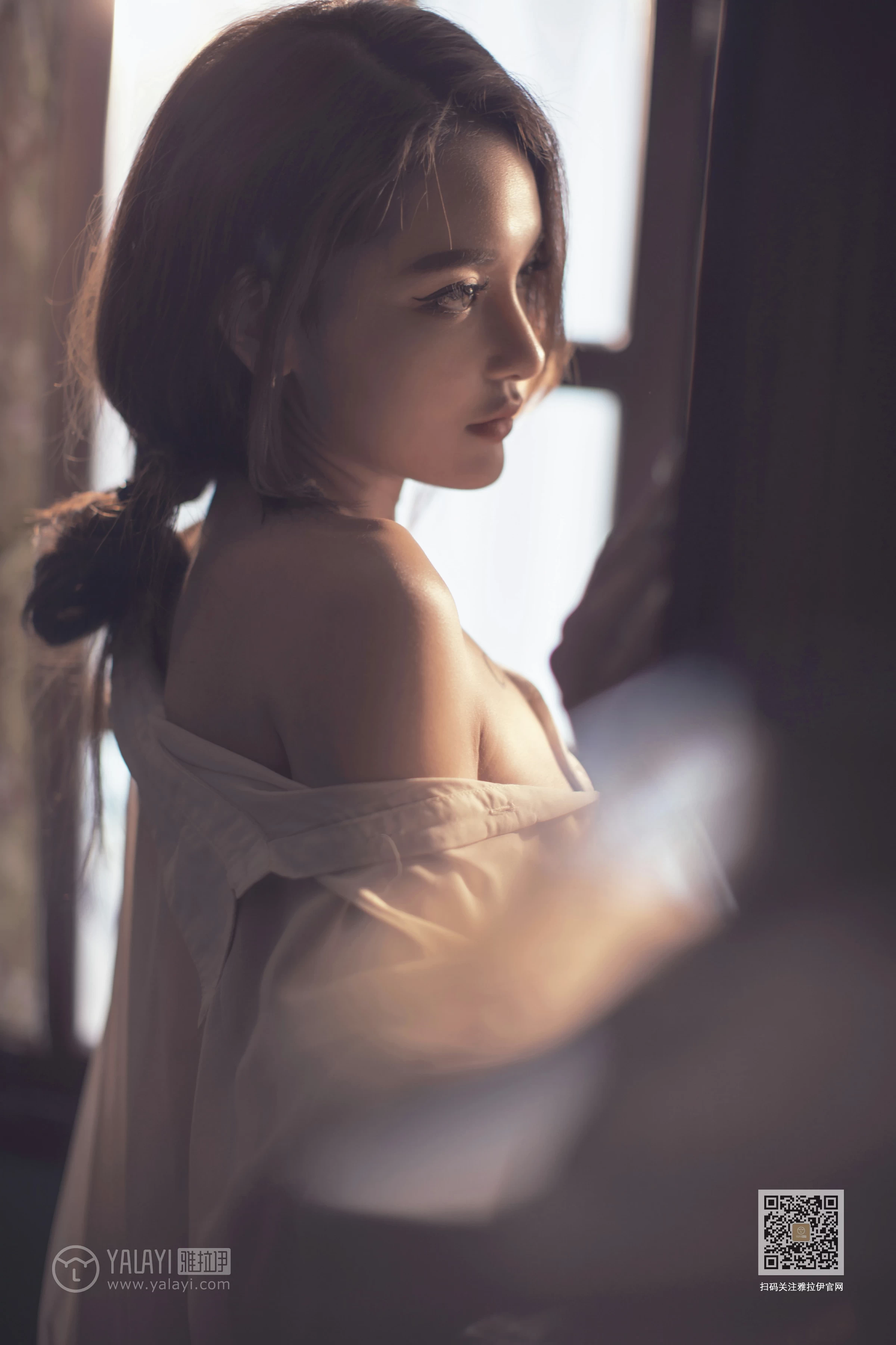 [YALAYI雅拉伊]Vol.430 意乱情迷 慧儿 白色透视衬衫居家性感私房写真集第9张