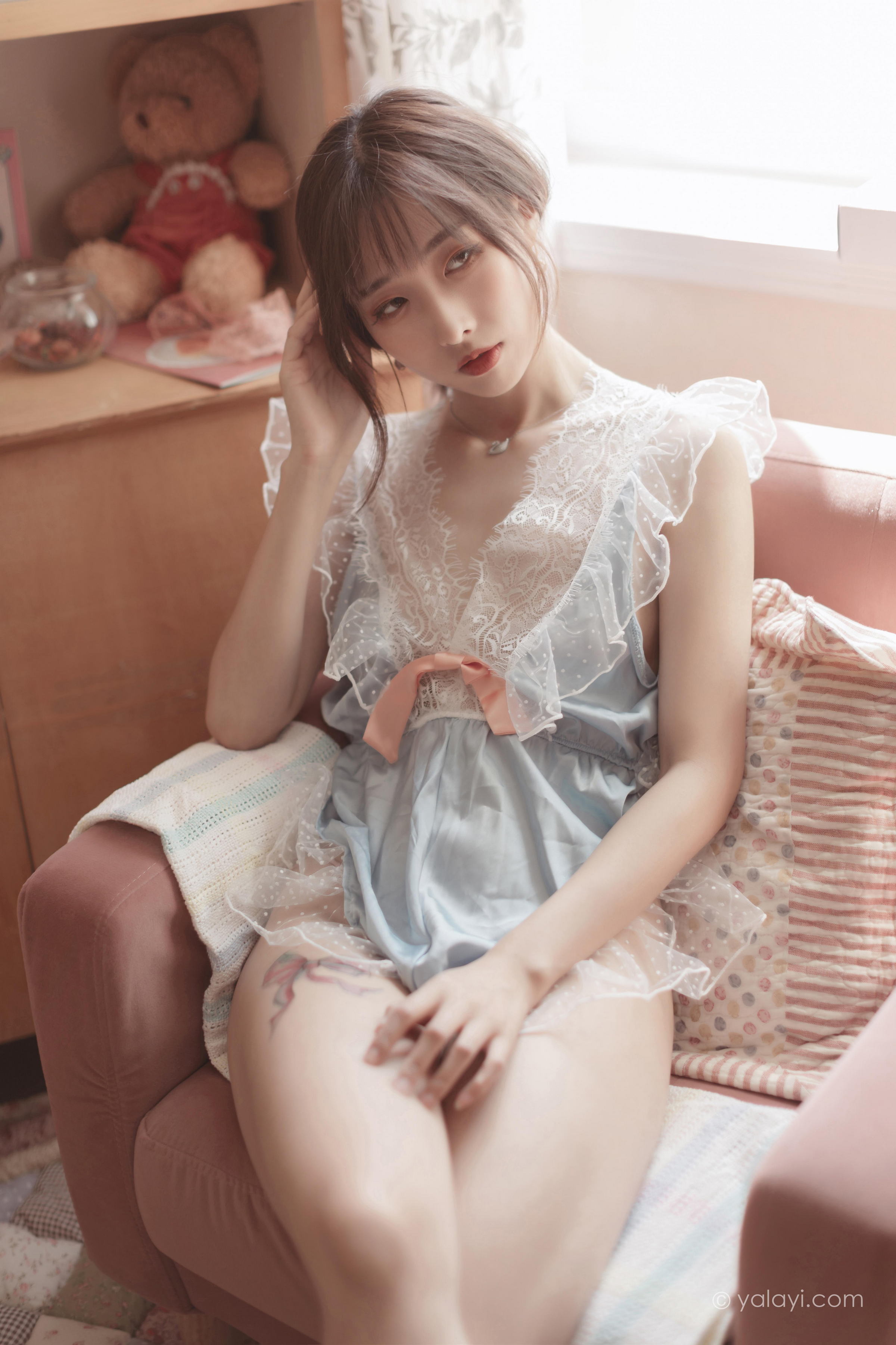 [YALAYI雅拉伊]2022.03.23 佳人有约 佳佳 透视情趣睡衣居家性感私房写真集第1张