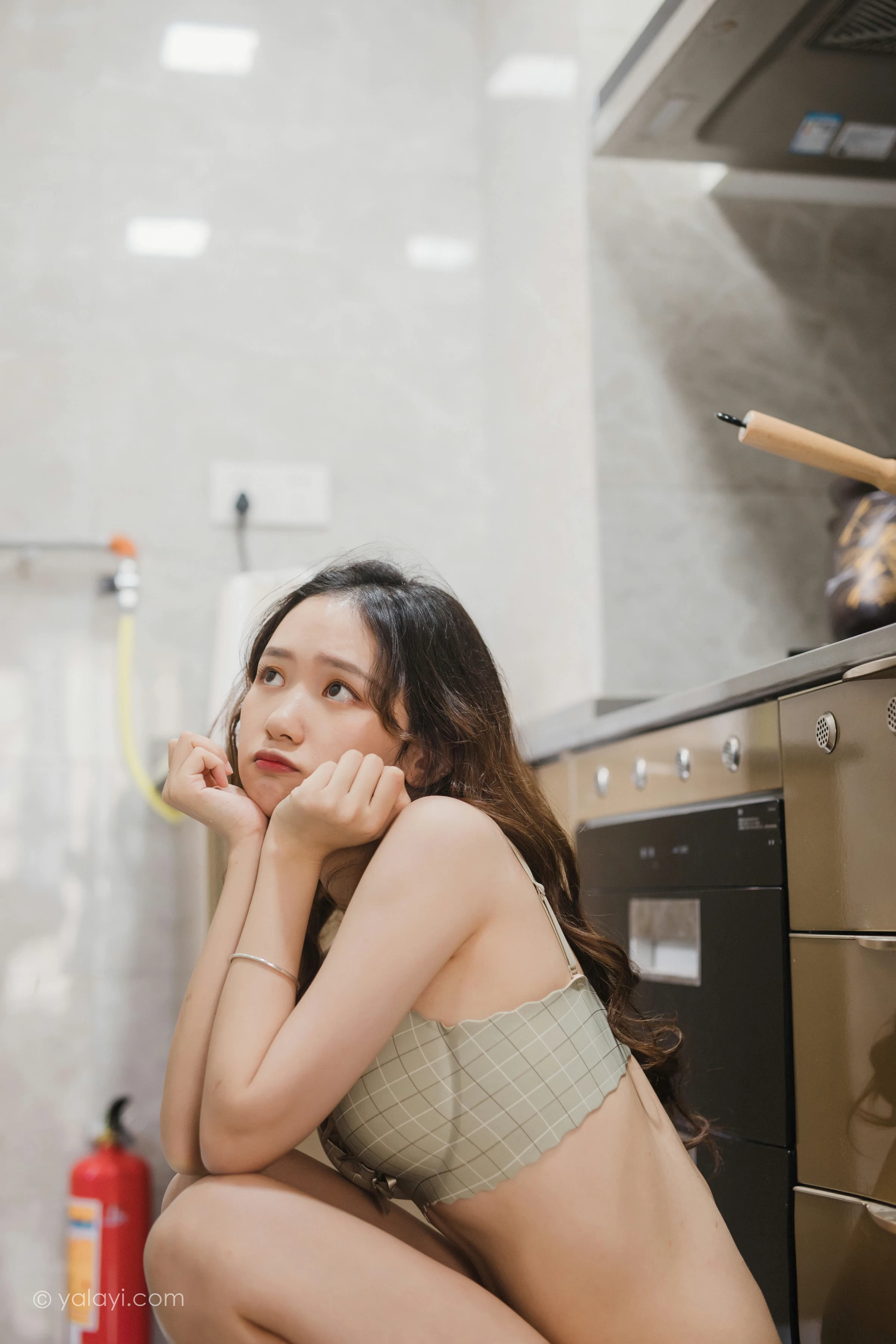 [YALAYI雅拉伊]NO.659 《一起的日子》 晓琳 灰色内衣居家性感私房写真集第8张