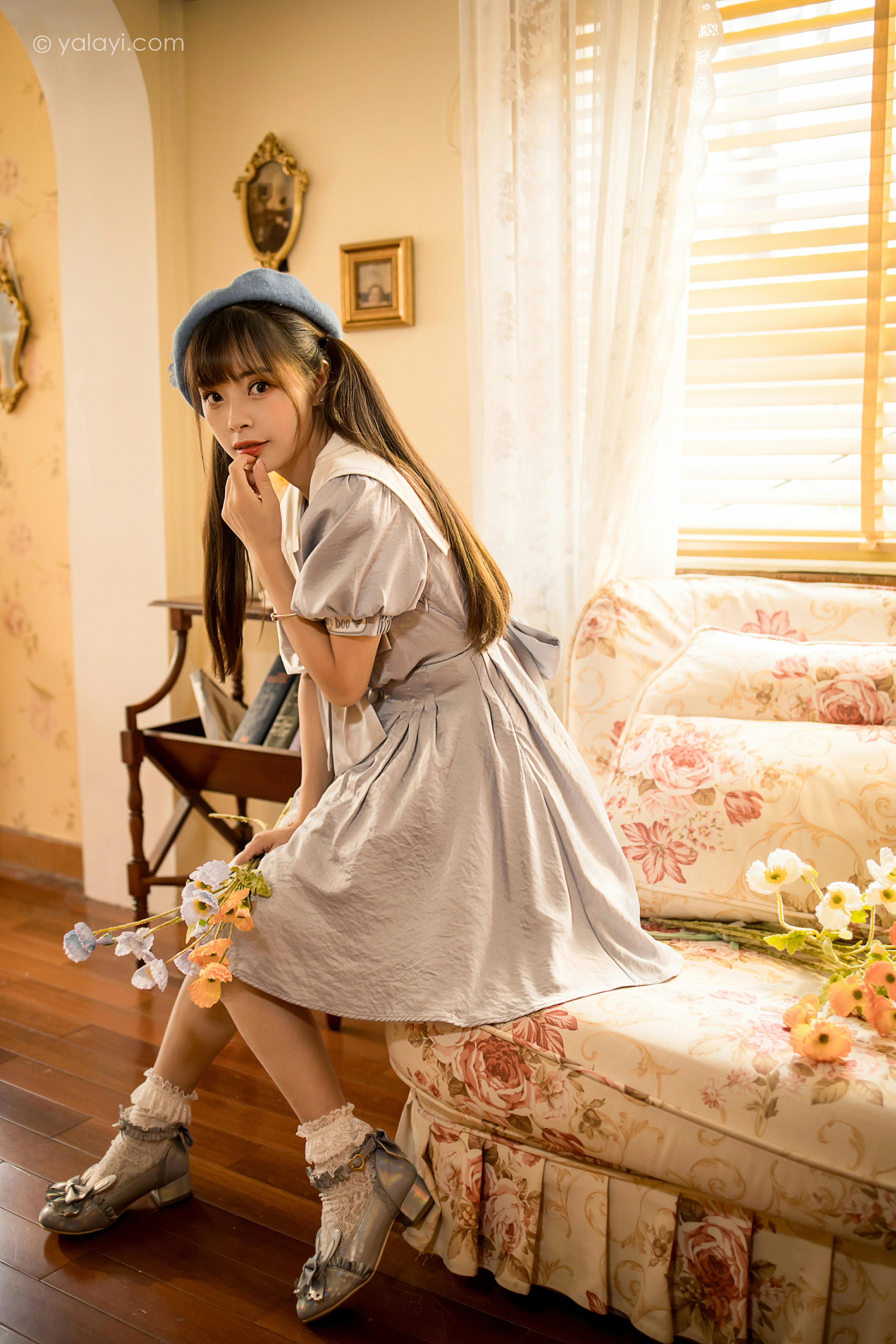 [YALAYI雅拉伊]NO.859 JK水手制服 程小蝶 灰色连身制服居家清纯写真集第12张