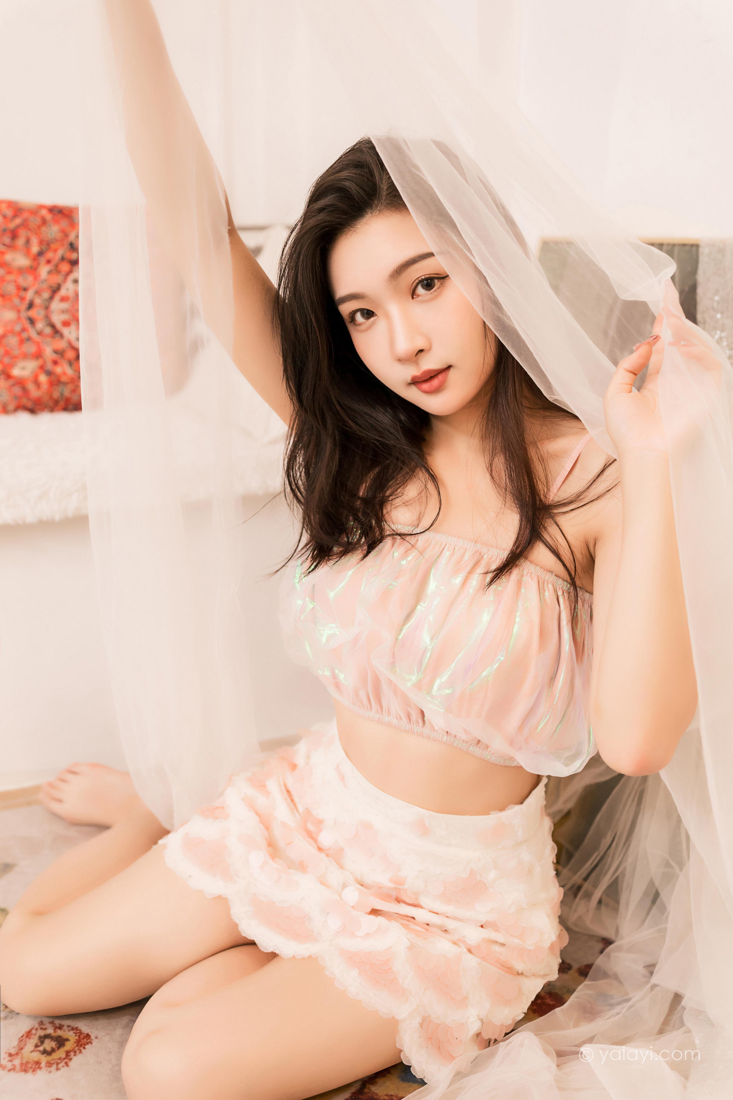 [YALAYI雅拉伊]2022.06.07 我和你 徐小云 粉色蕾丝短裙加吊带小背心性感私房写真集第12张