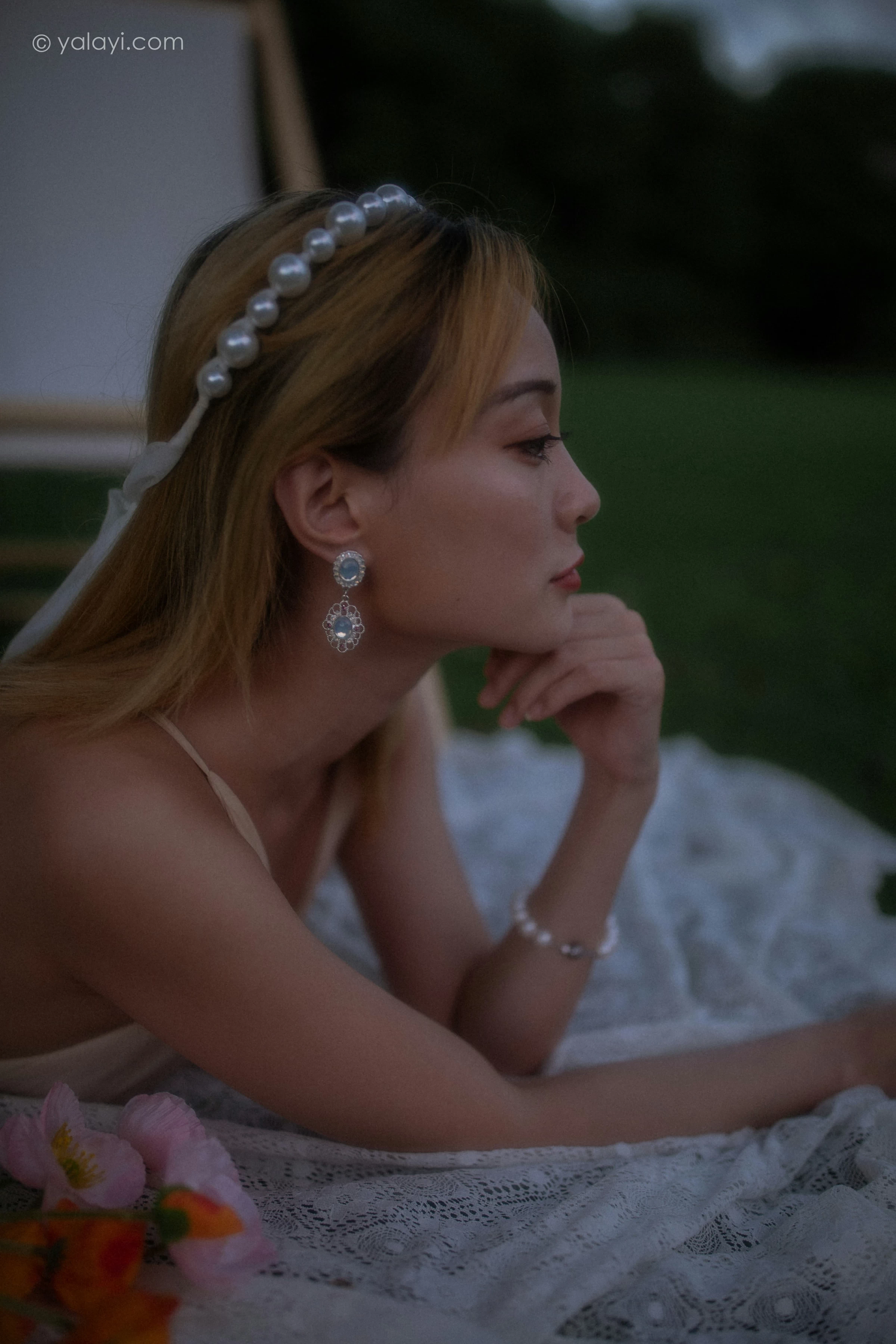 [YALAYI雅拉伊]NO.695 《救赎》 米粒米粒 粉色吊带连衣裙写真第9张
