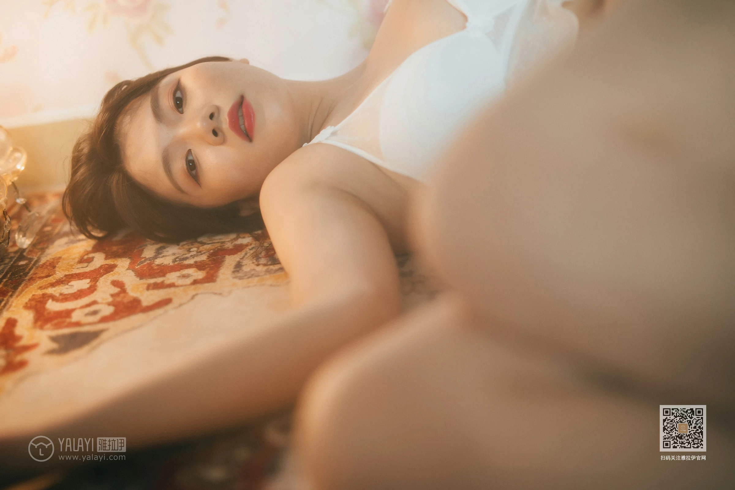 [YALAYI雅拉伊]Vol.451 唯一的你 倪倪 白色透视情趣内衣性感私房写真集第15张