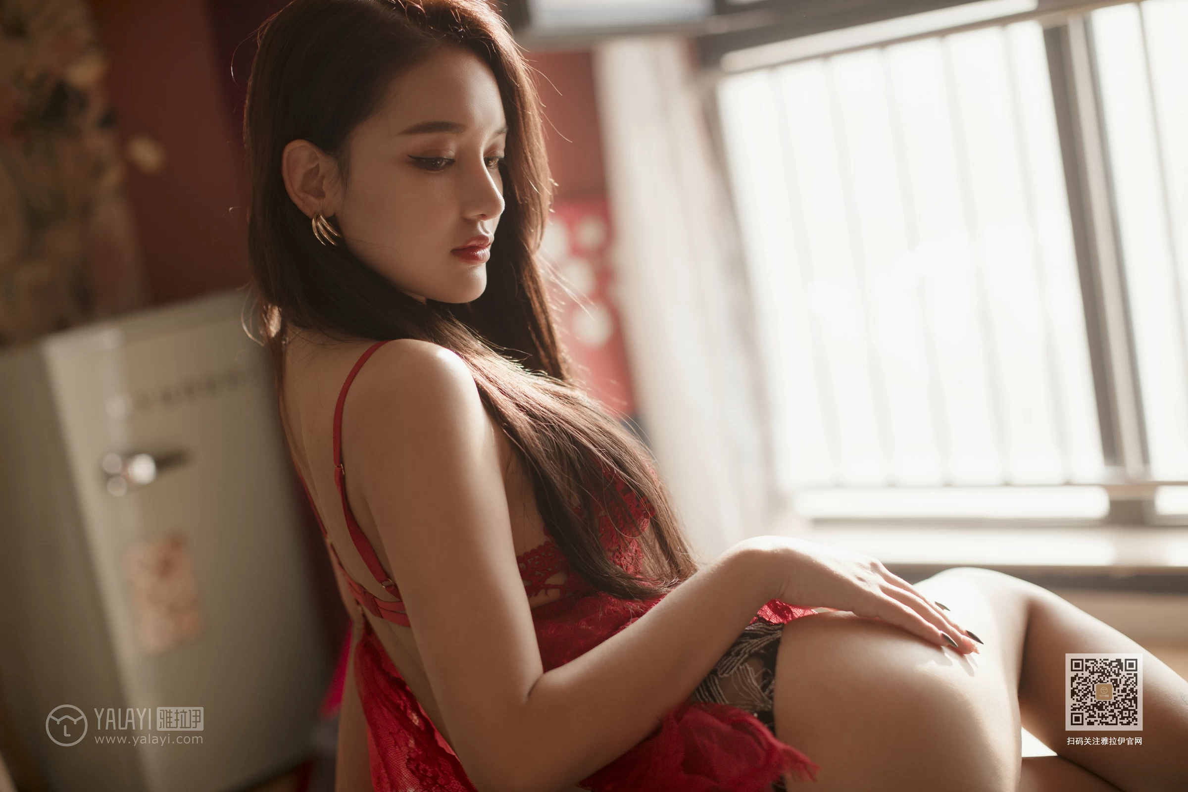 [YALAYI雅拉伊]Vol.458 锦秀奇缘 刘子炀 红色透视情趣内衣性感私房写真集第13张