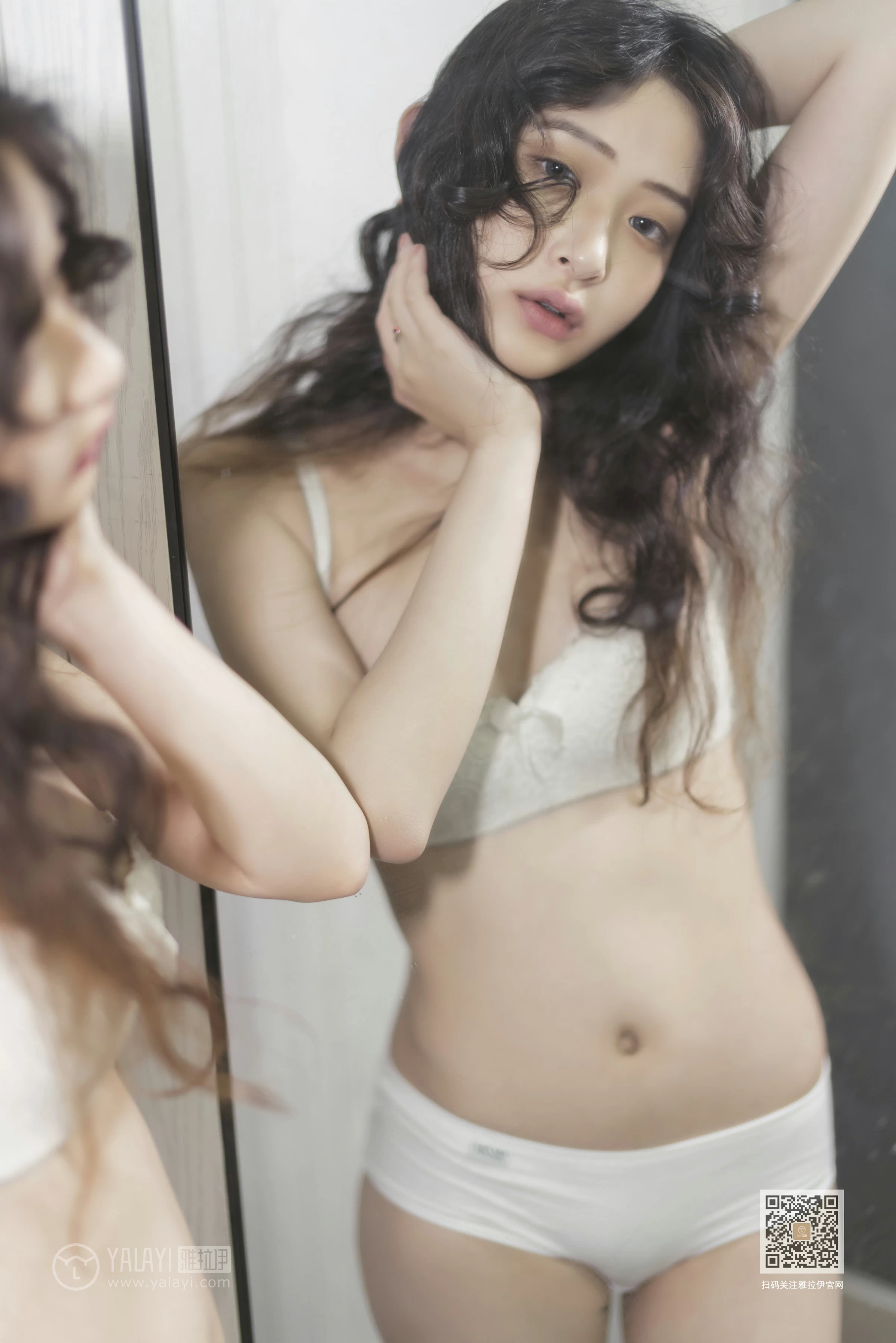 [YALAYI雅拉伊]Vol.474 吹落白衣裳 西子 白色蕾丝内衣居家性感私房写真集第5张