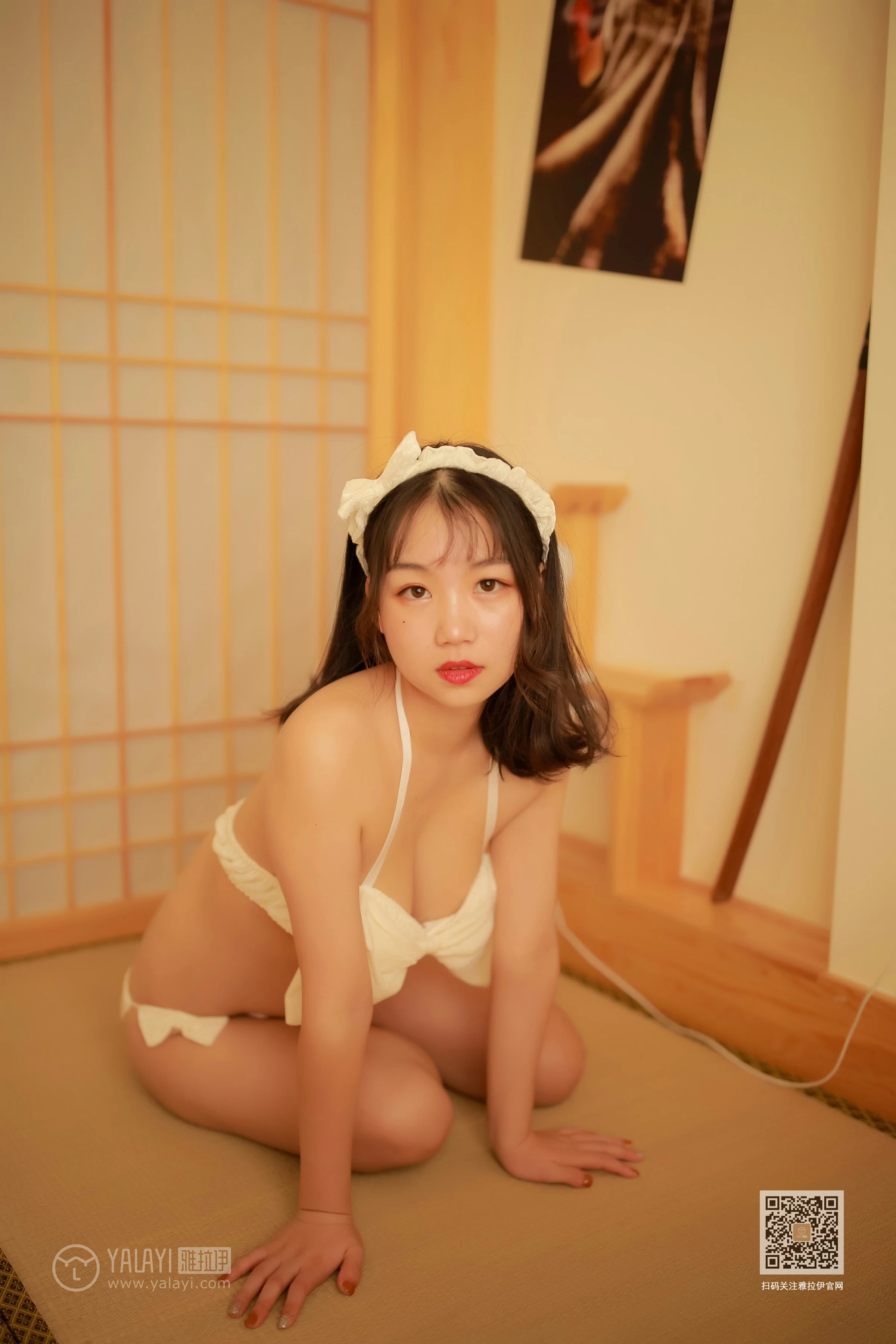 [YALAYI雅拉伊]Vol.530 燃 苗婷婷 白色情趣内衣性感私房写真集第4张