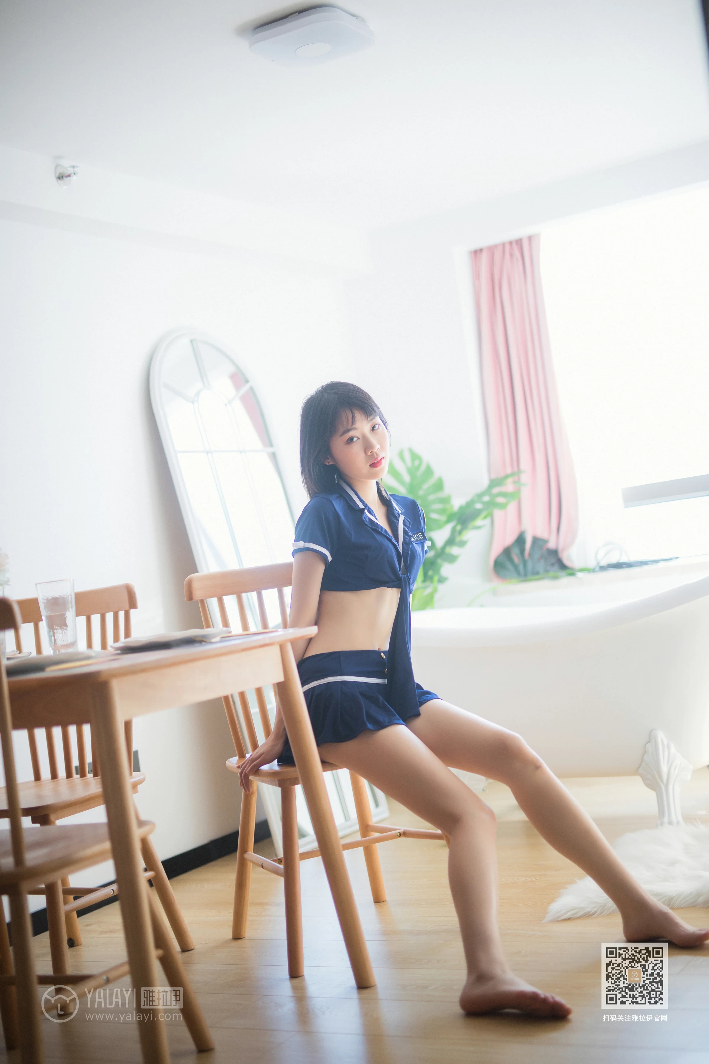 [YALAYI雅拉伊]Vol.544 雷霆警花 粉粉 蓝色情趣制服加短裙性感私房写真集第5张