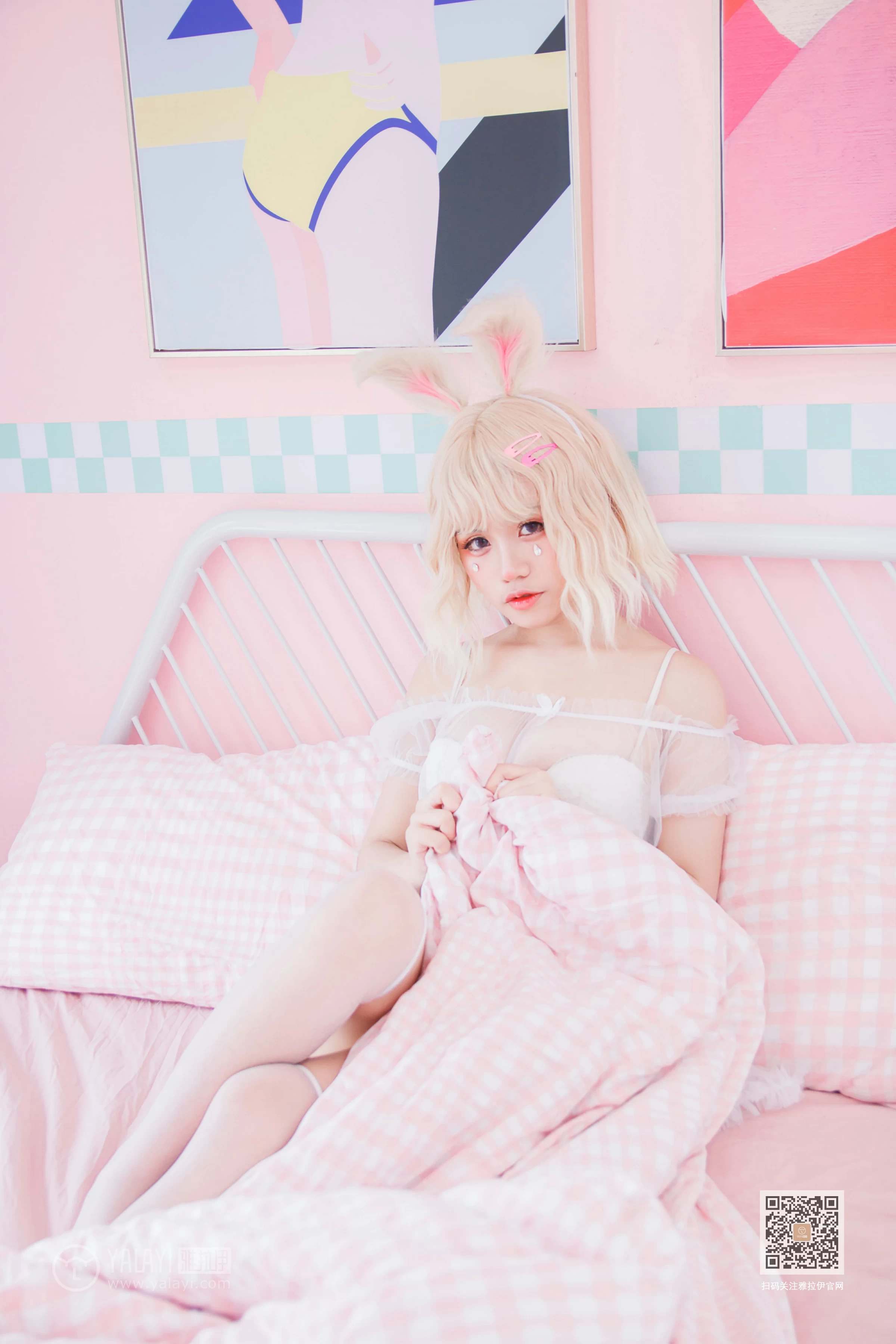 [YALAYI雅拉伊]Vol.557 阿狸的糖果罐 安安 透视情趣制服内衣加白色丝袜美腿玉足性感私房写真集第2张