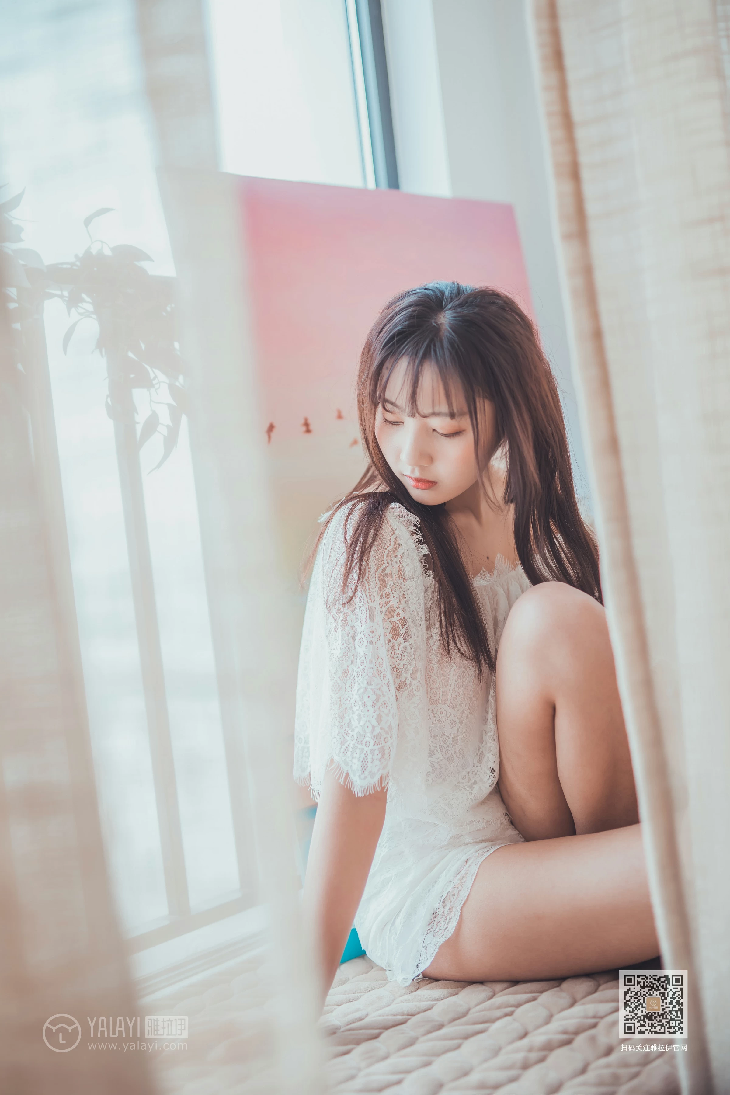 [YALAYI雅拉伊]Vol.588 清水有毒 唐芯 白色透视镂空上衣加短裤性感私房写真集第12张