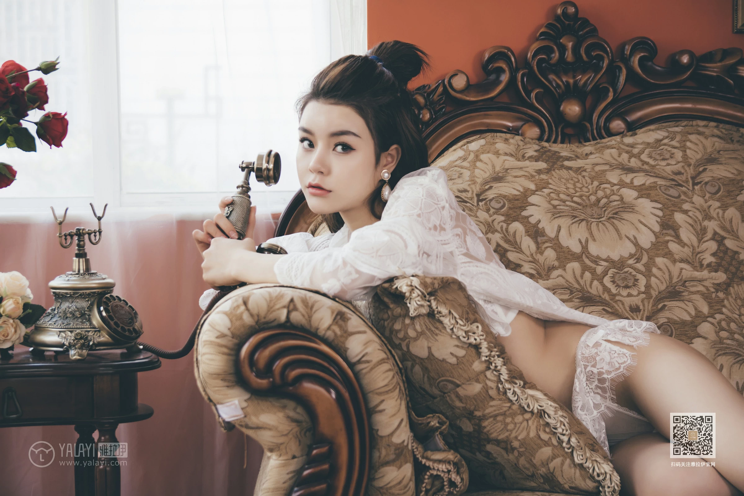 [YALAYI雅拉伊]Vol.594 第一次拍写真 蓉蓉 白色镂空睡衣加白色蕾丝内衣性感私房写真集第11张