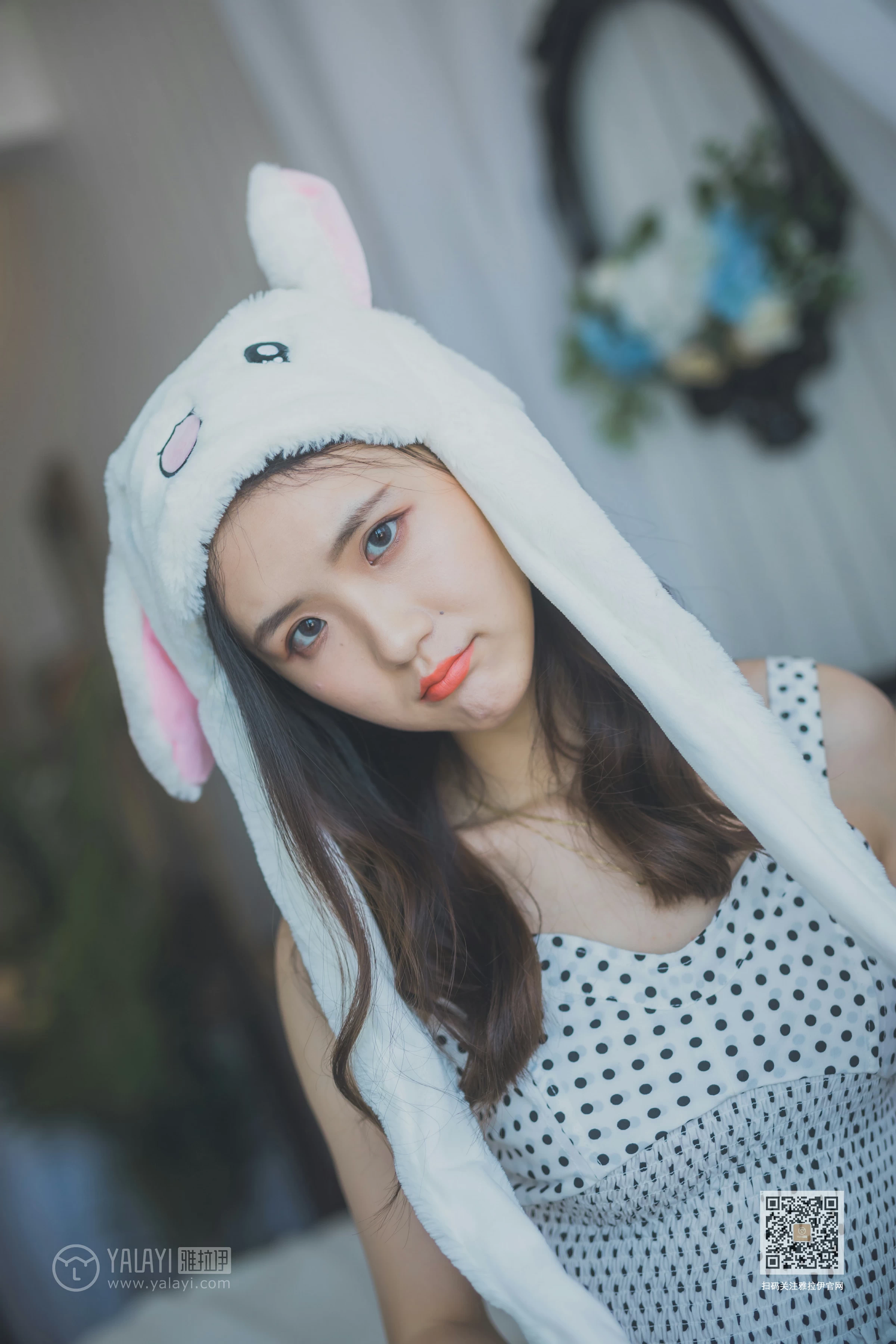 [YALAYI雅拉伊]NO.632 《淘气女友》 尹梦 白色小背心加斑点短裙清纯可爱私房写真集第10张