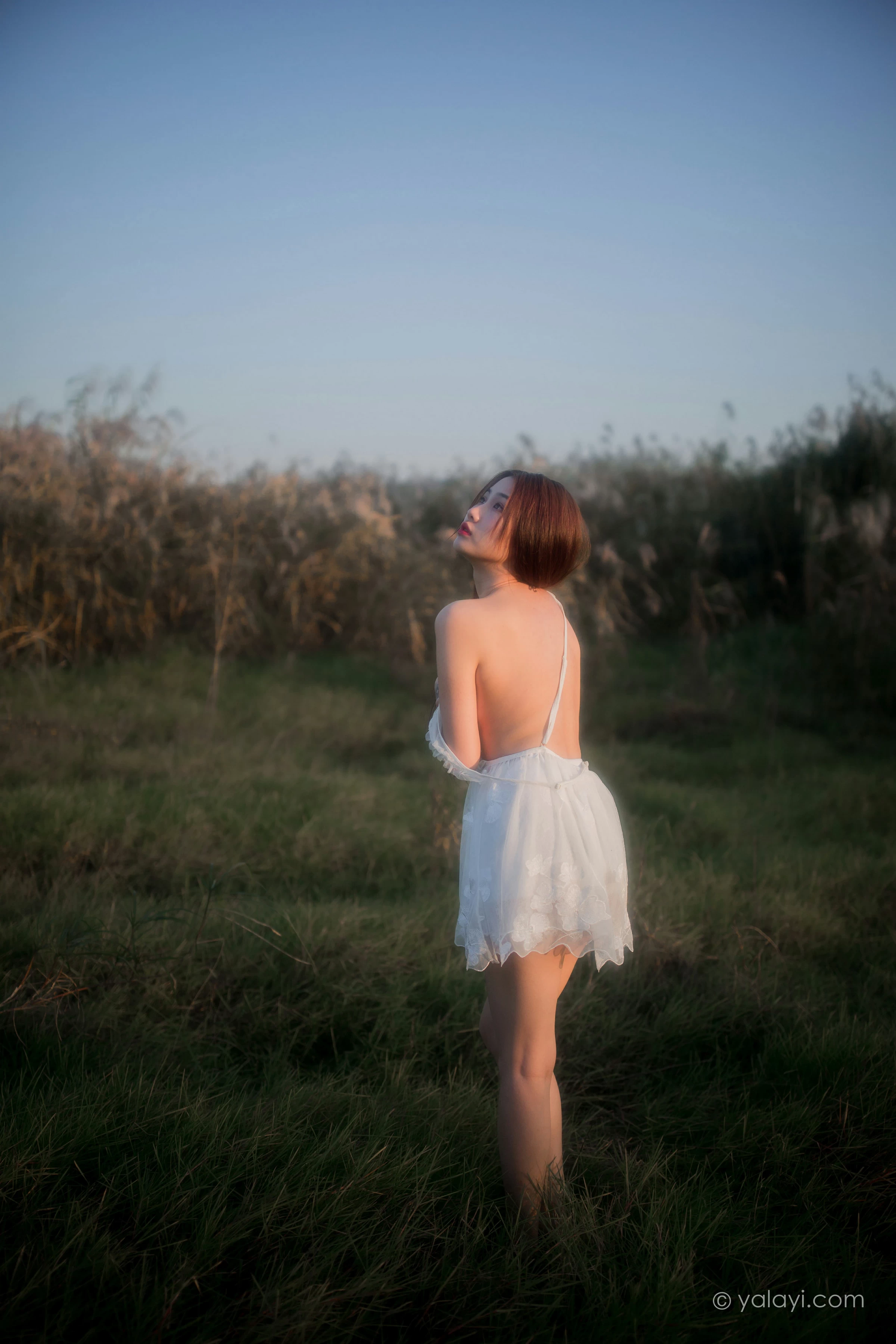 [YALAYI雅拉伊]NO.732 《寻》 籹籹仔 白色透视情趣婚纱性感私房写真集第12张