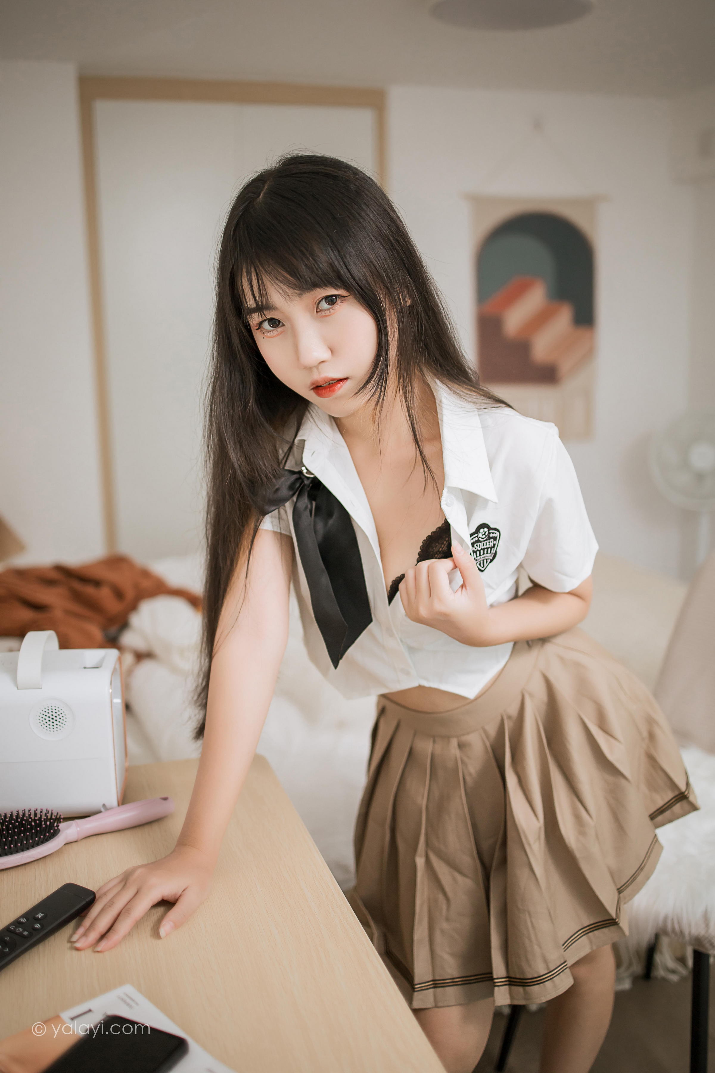 [YALAYI雅拉伊]2022.02.28 美丽多姿 弈思 日本高中女生制服性感私房写真集第9张