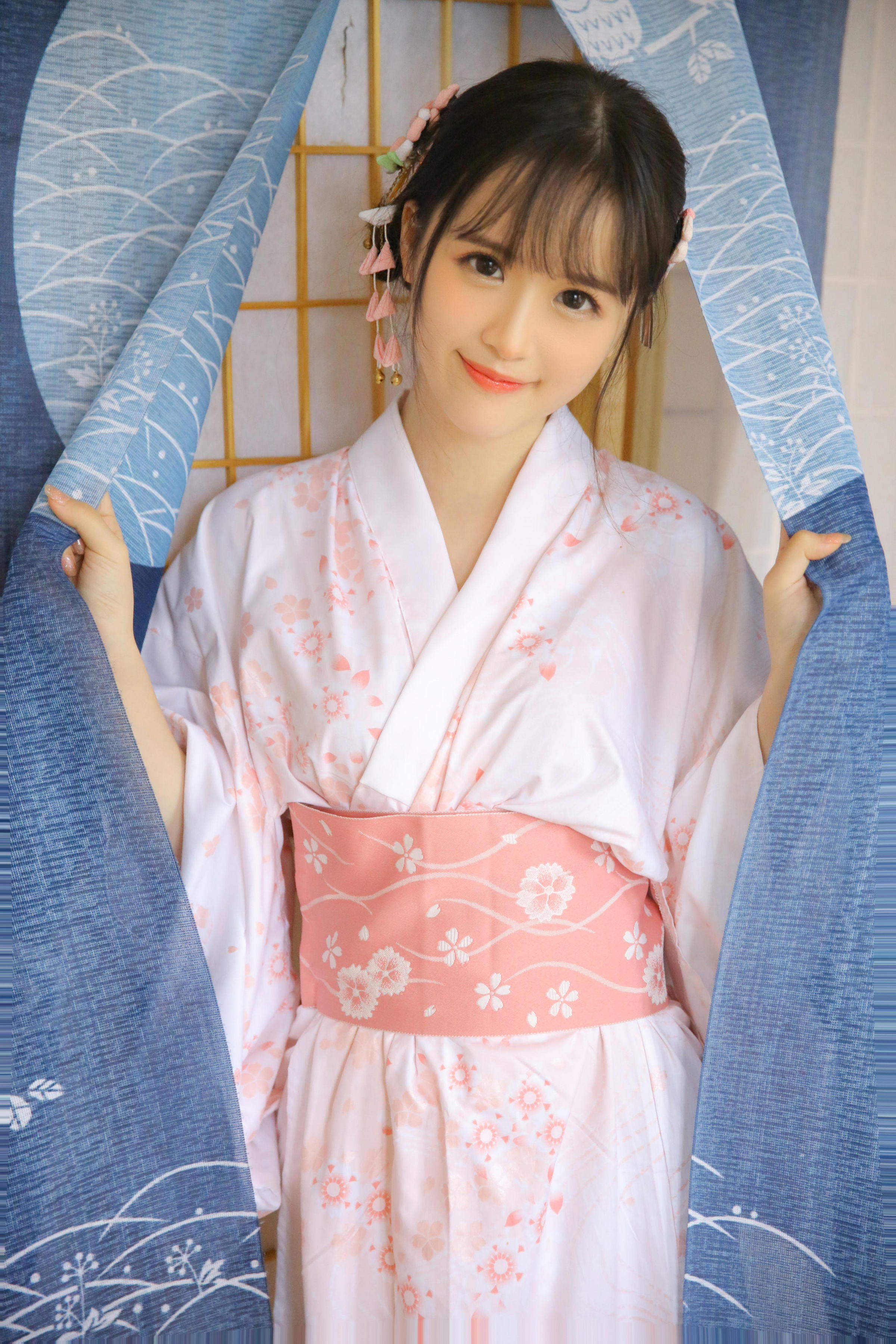 [YALAYI雅拉伊]2022.05.05 尽情可爱 甜美少女 JK水手制服与粉色和服清纯写真集第8张