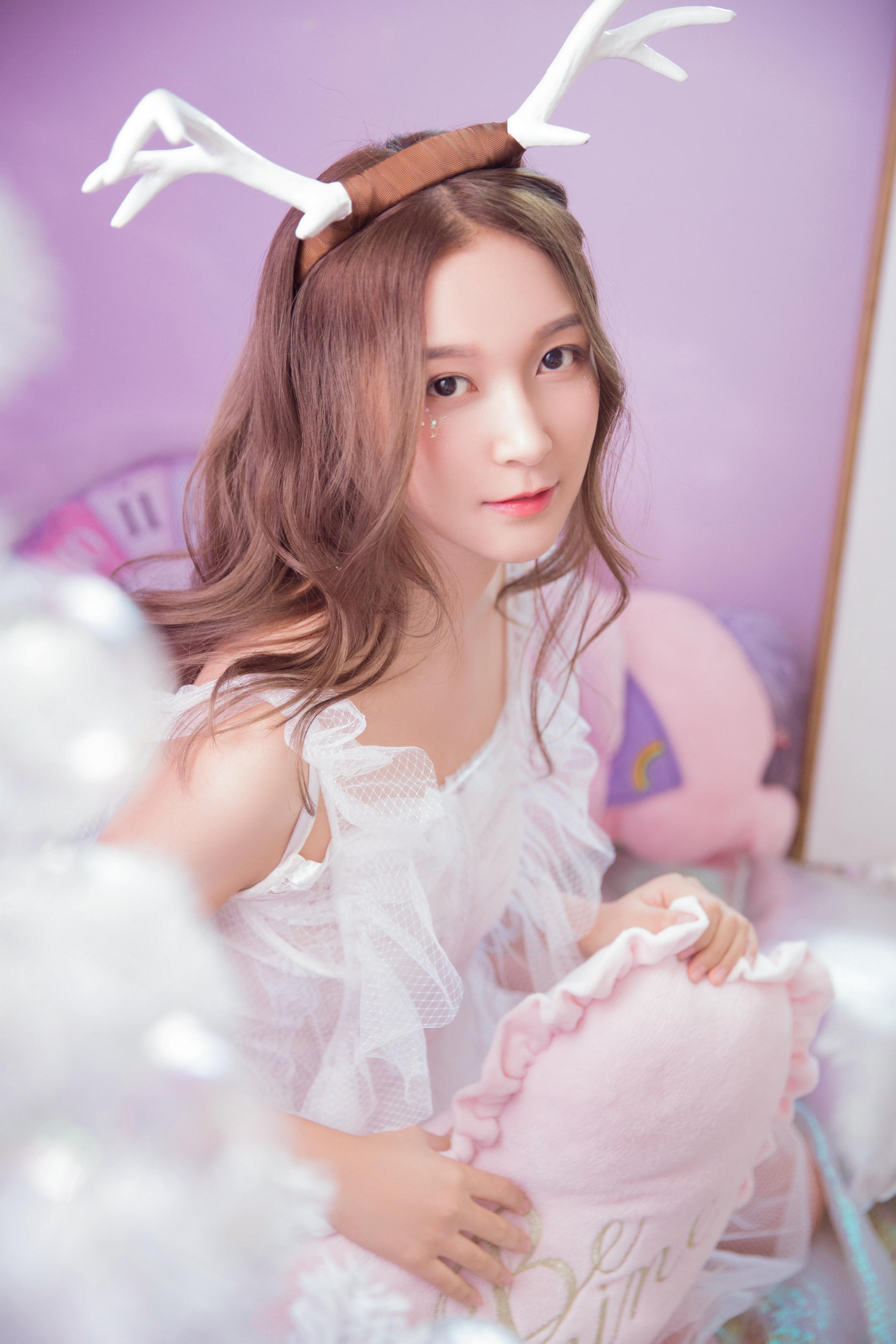 [YALAYI雅拉伊]2022.08.02 天上仙子 白色透视公主裙加白色塑身内衣性感私房写真集第1张