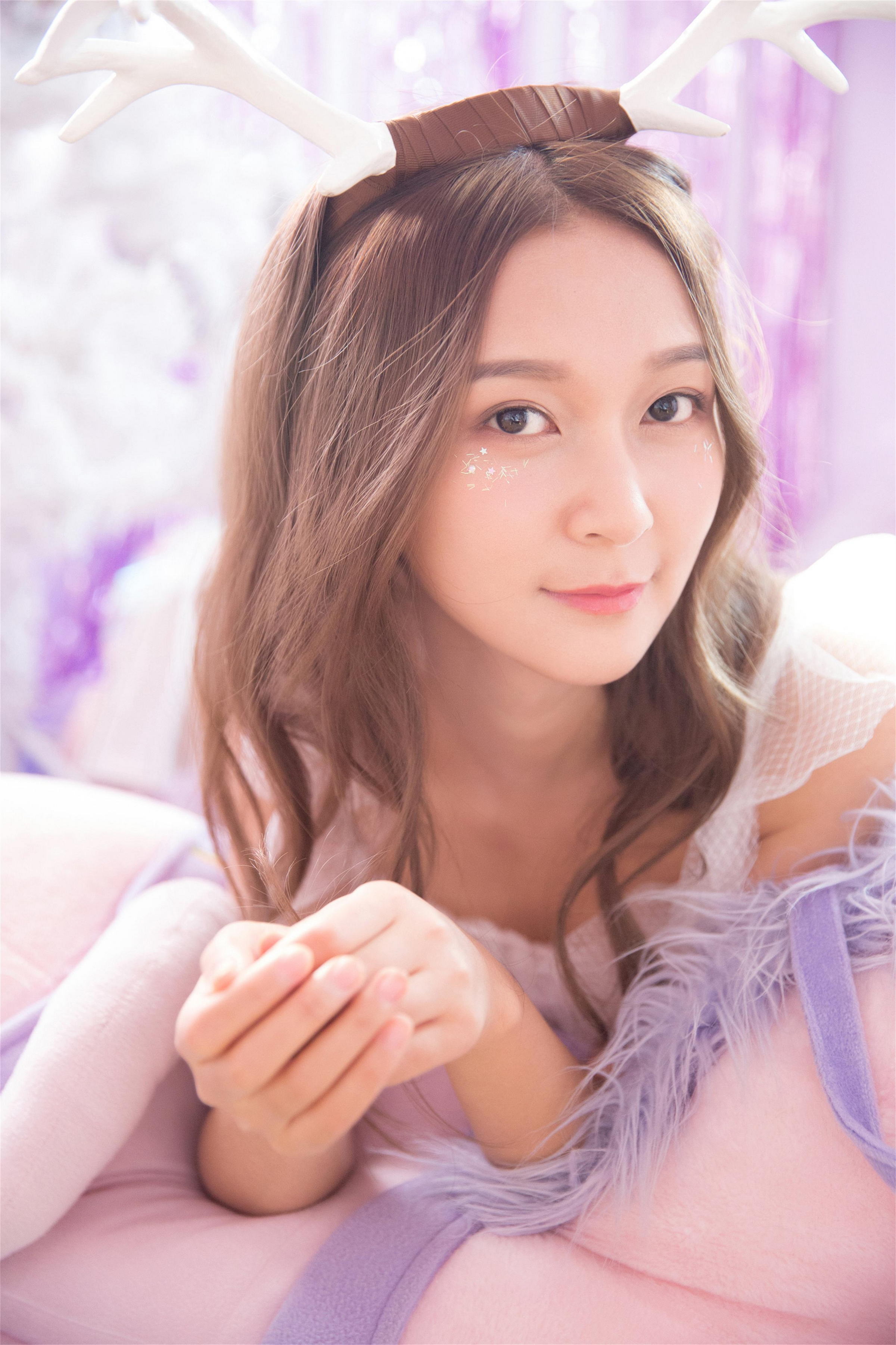 [YALAYI雅拉伊]2022.08.02 天上仙子 白色透视公主裙加白色塑身内衣性感私房写真集第4张